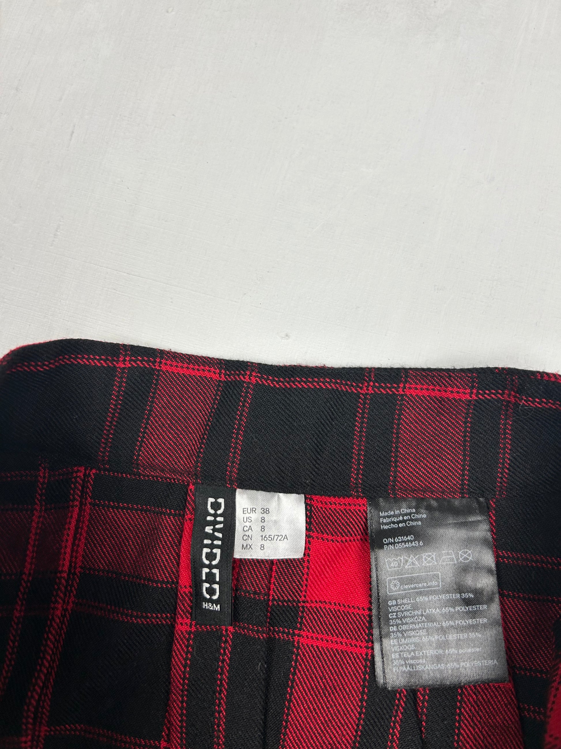 Red & black check print pleated skirt (M)