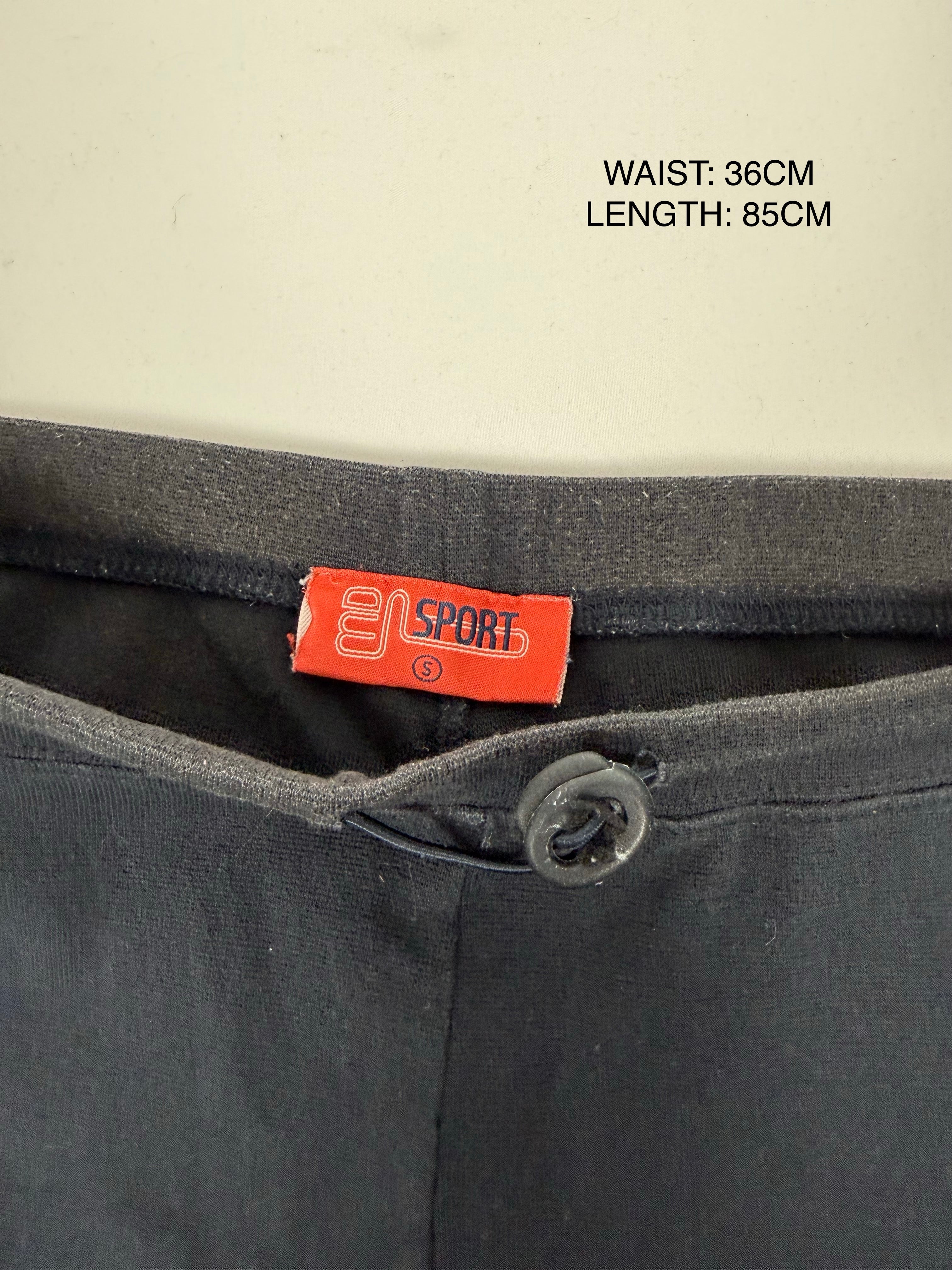 Navy activewear capri pants (S)