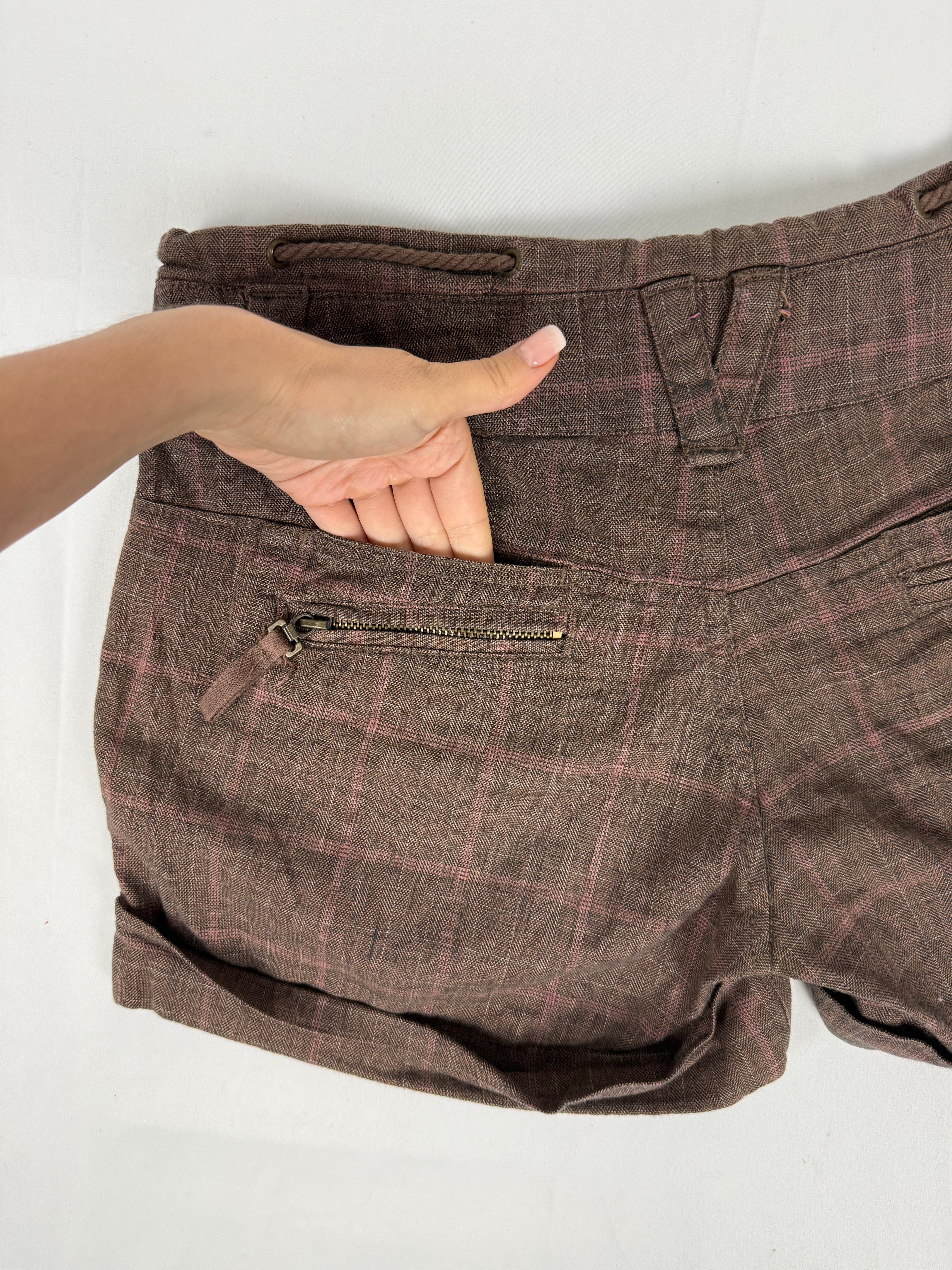 Brown check print low rise mini short (S)