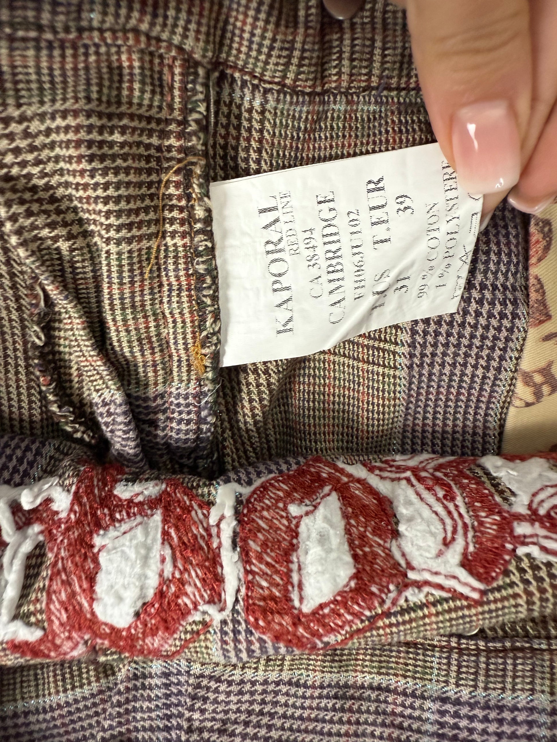 Beige check print low rise cargo mini skirt (S/M)