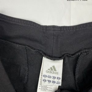 Black low waist capri joggers (S/M)