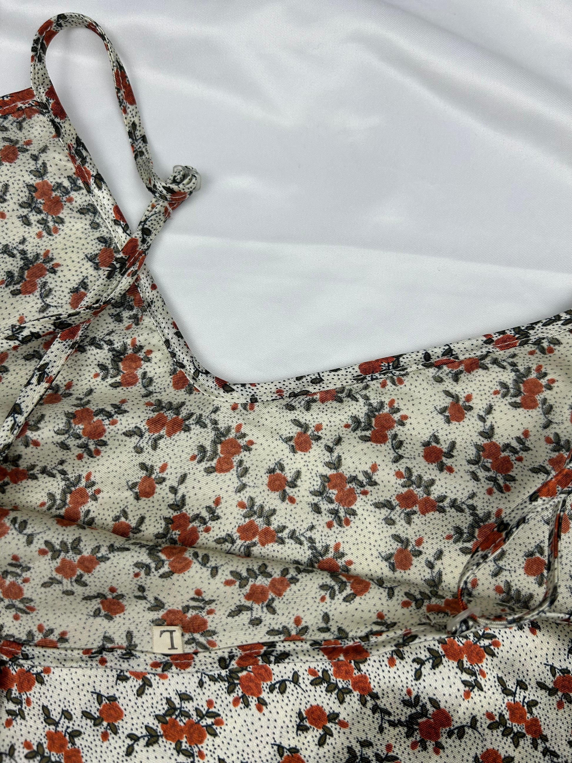 Cream floral print babydoll satin mini dress (M/L)