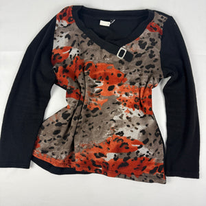 Black & orange animal print jumper (XL)