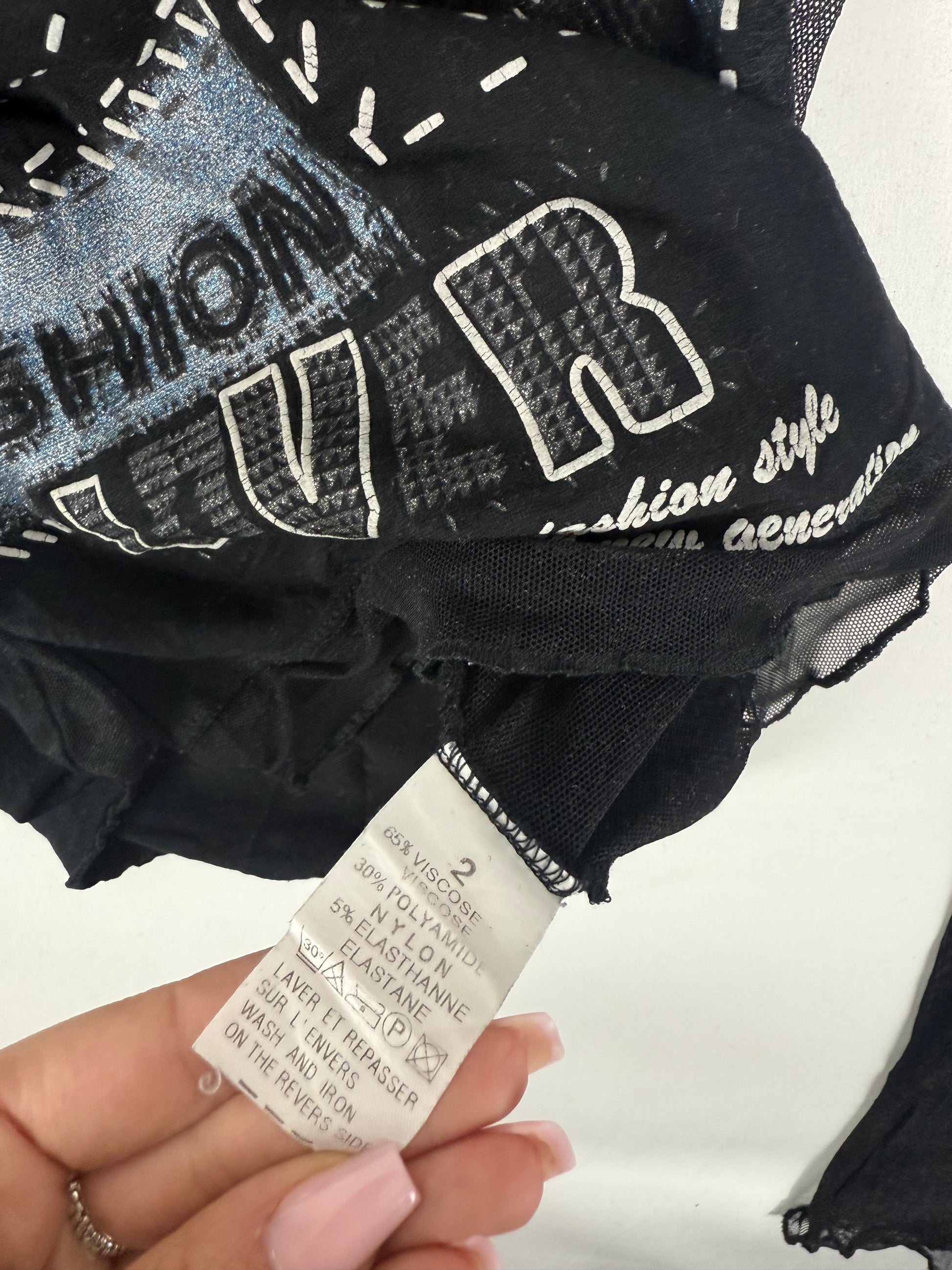 Black graphic top with mesh long sleeves (L)