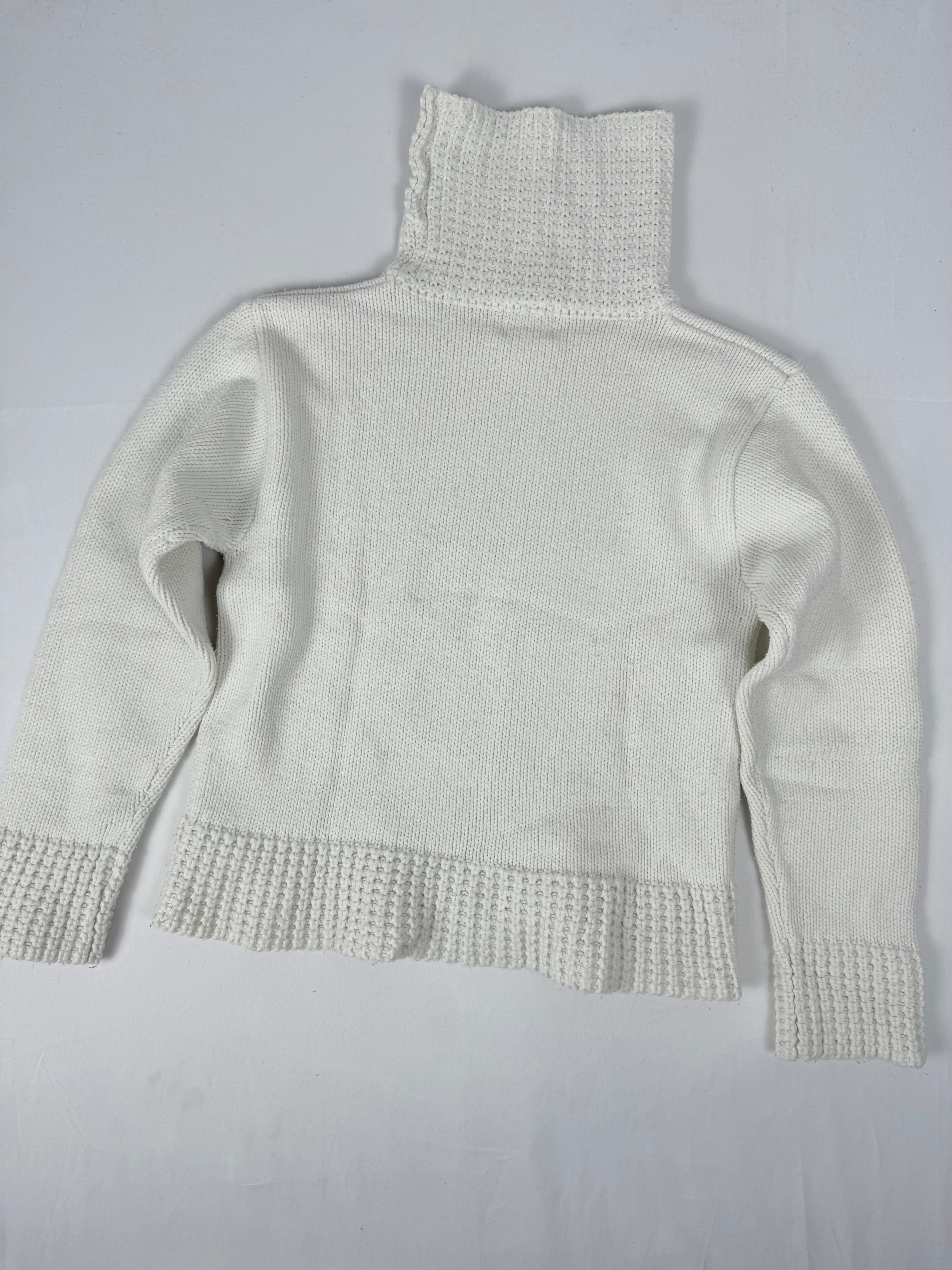 White turtleneck jumper (XS)