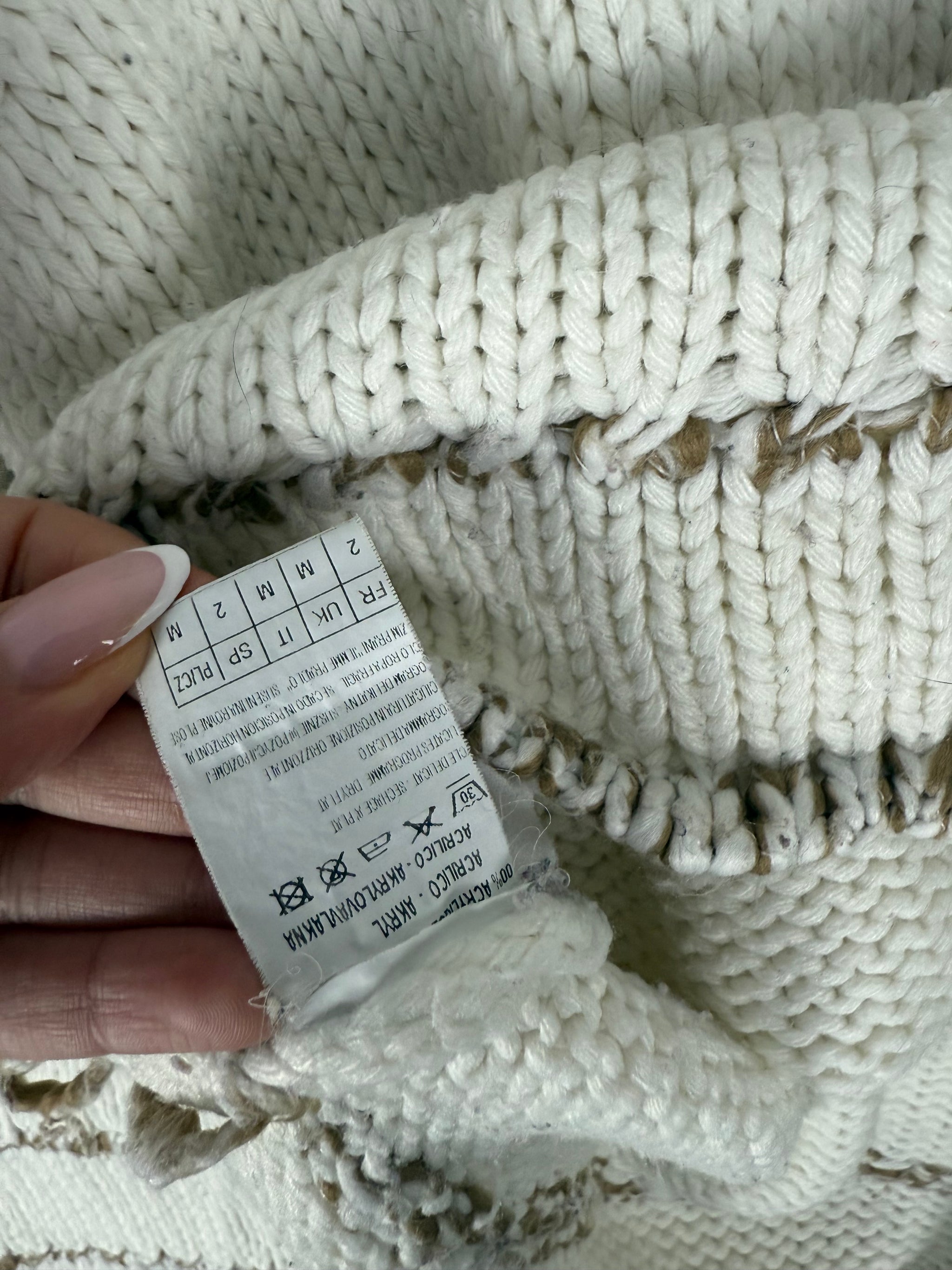 White turtleneck jumper (M)