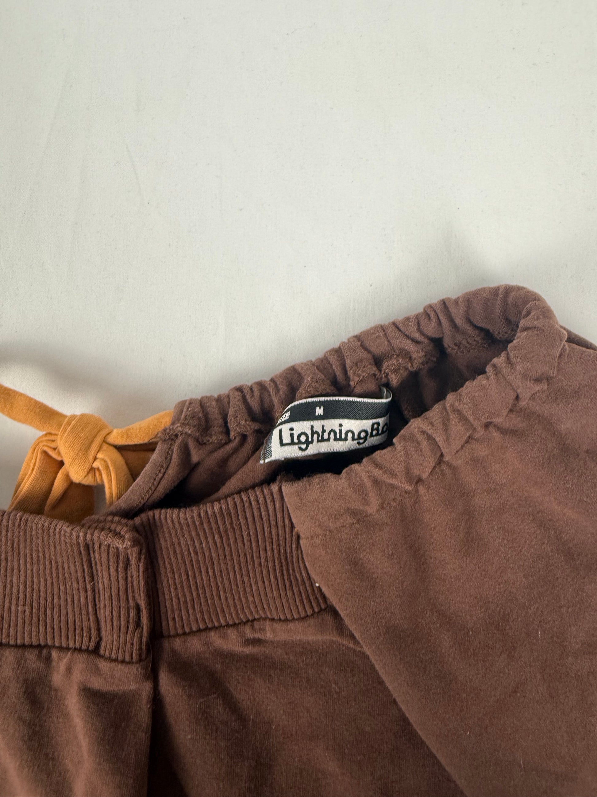 Brown off shoulder tie up long sleeves top (S/M)