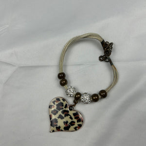 Heart pendant cord bracelet