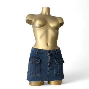Blue denim low rise cargo mini skirt (XS)