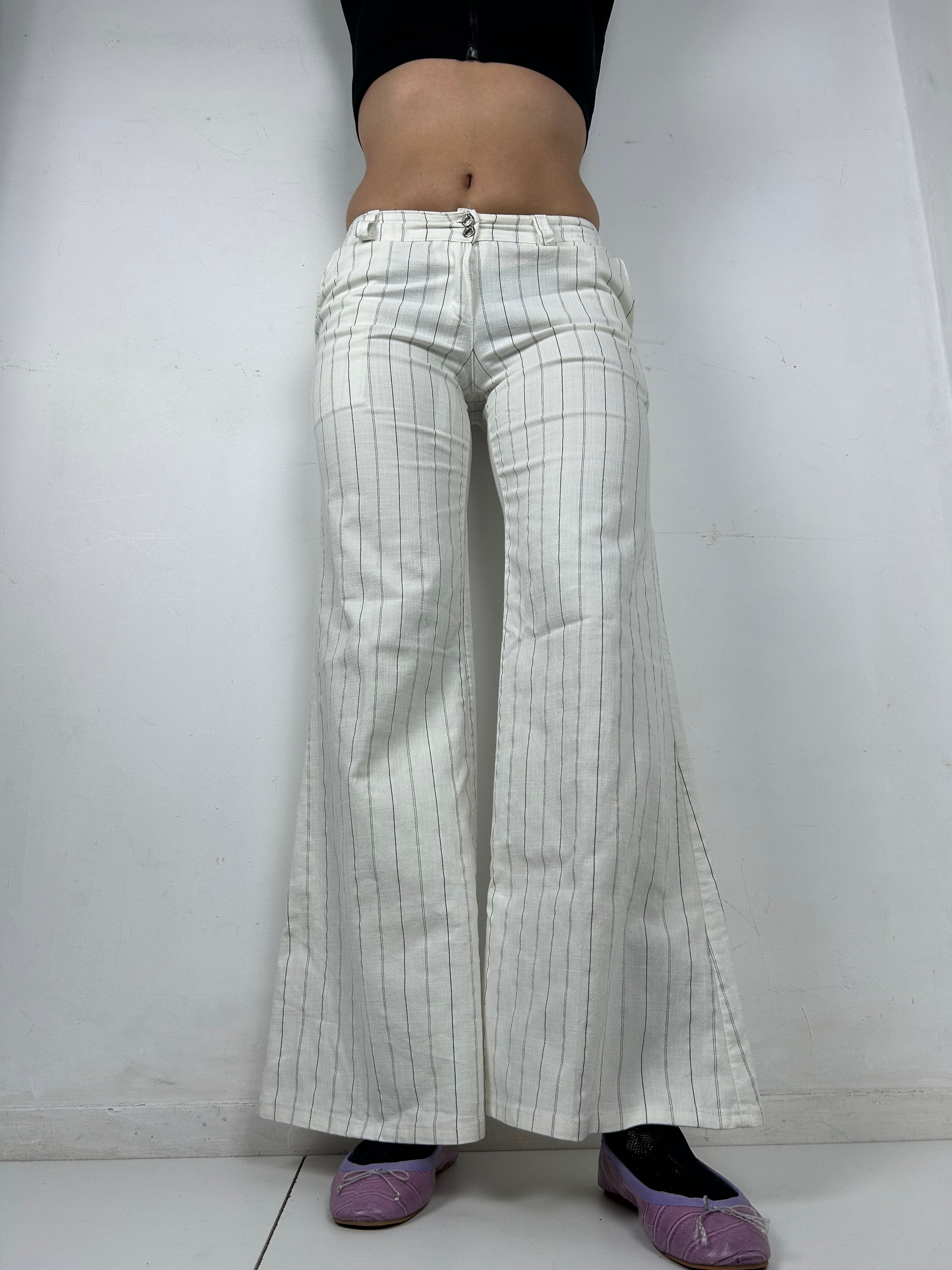 White striped office low waist flare bootcut pants (XS)