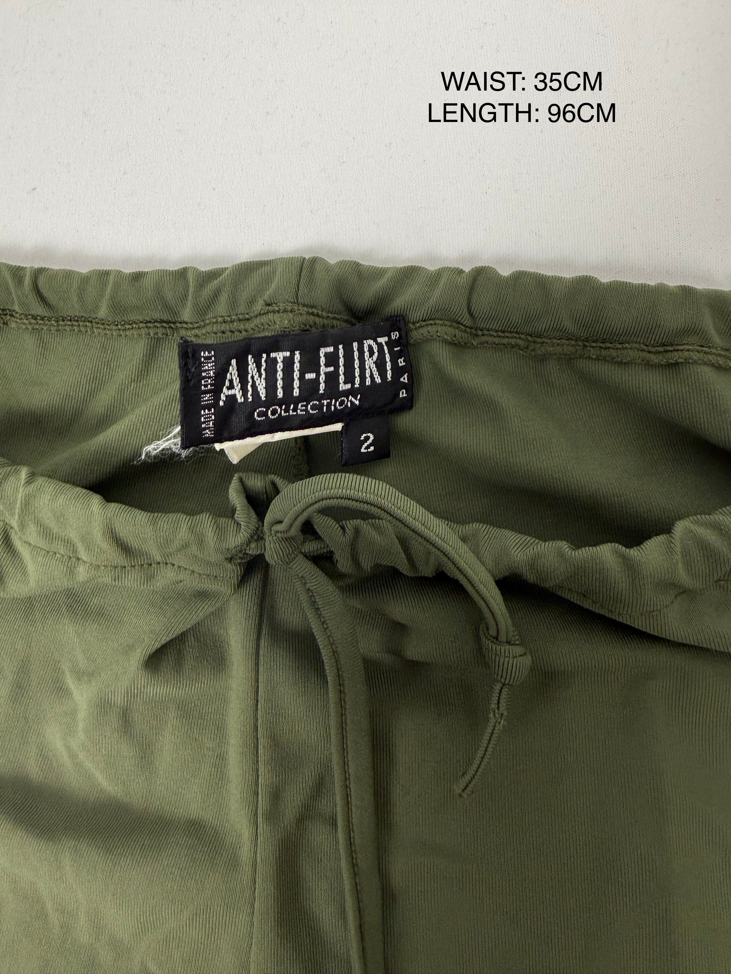 Khaki activewear flare pants (M)