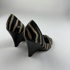 Black zebra open toes wedge heels (37)