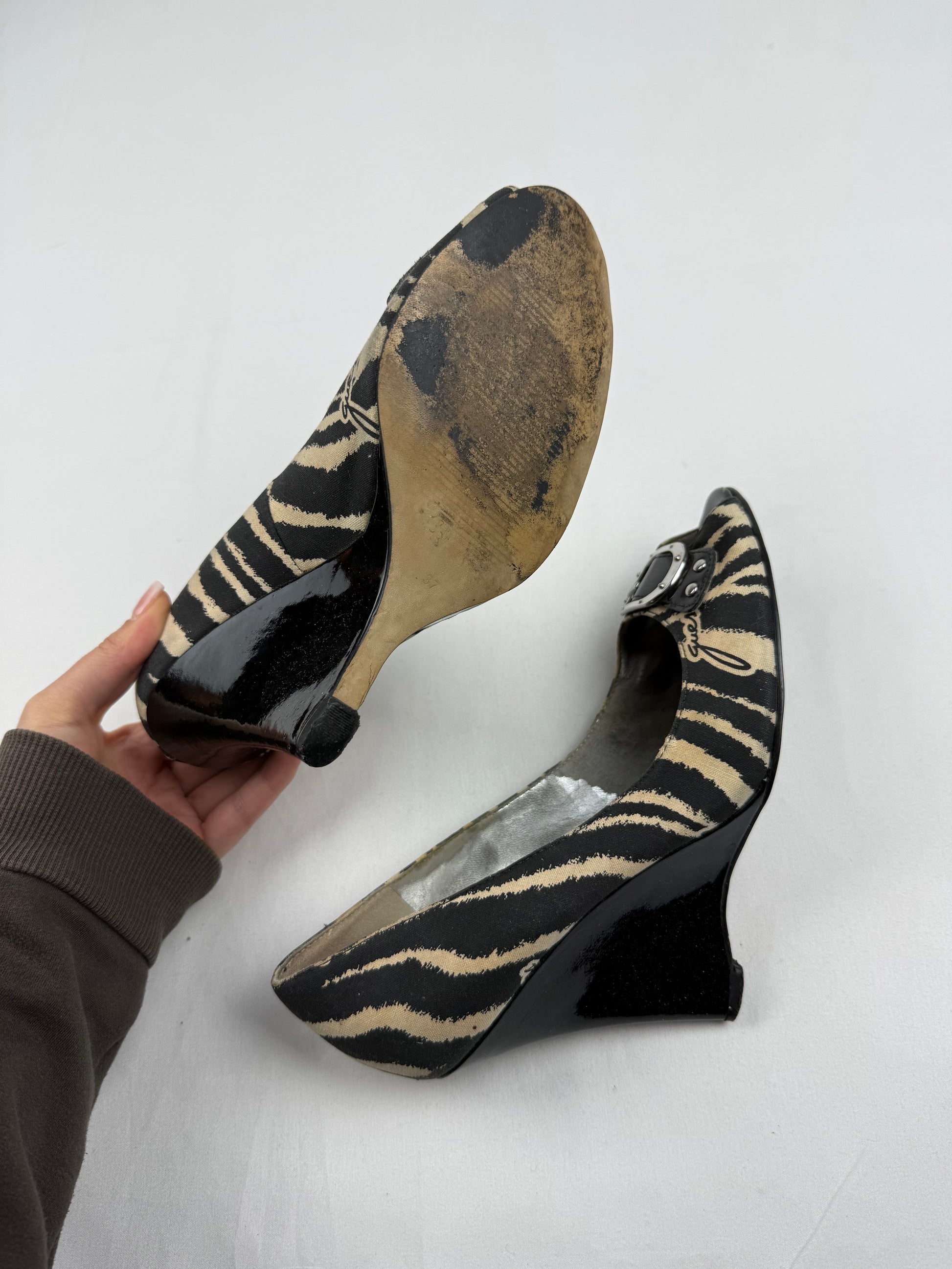 Black zebra open toes wedge heels (37)