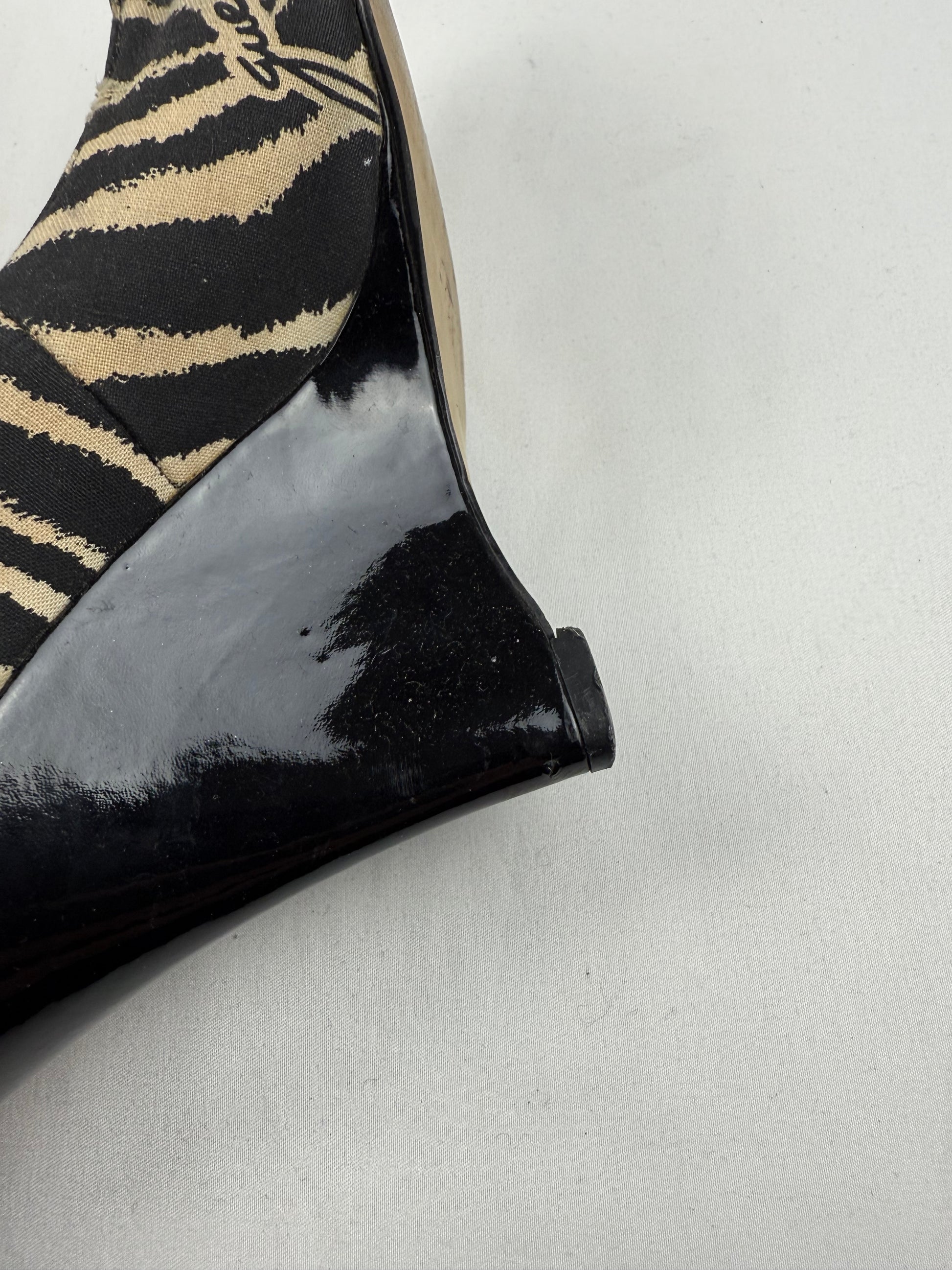 Black zebra open toes wedge heels (37)