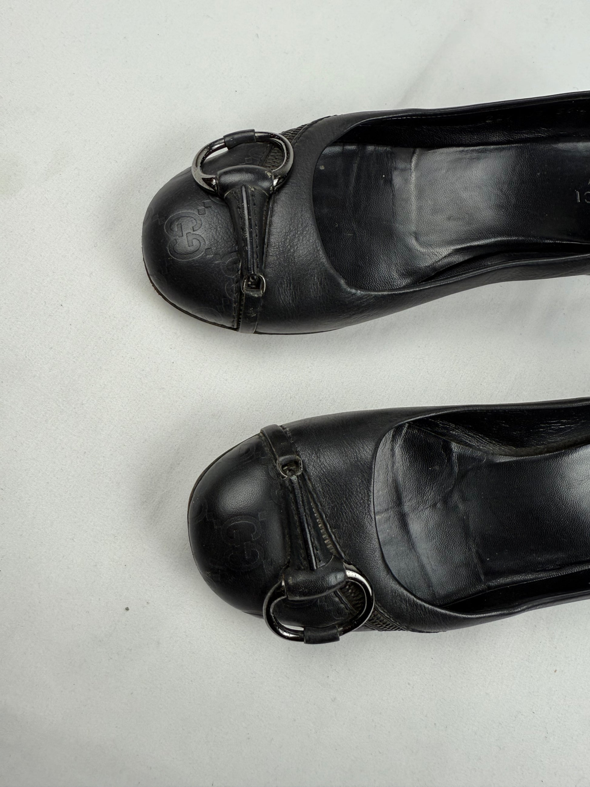Black monogram ballet flat (36.5)