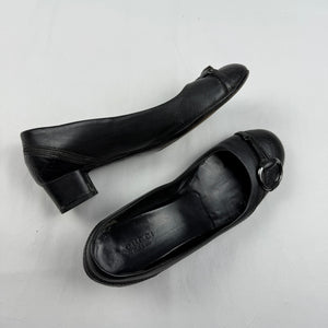 Black monogram ballet flat (36.5)