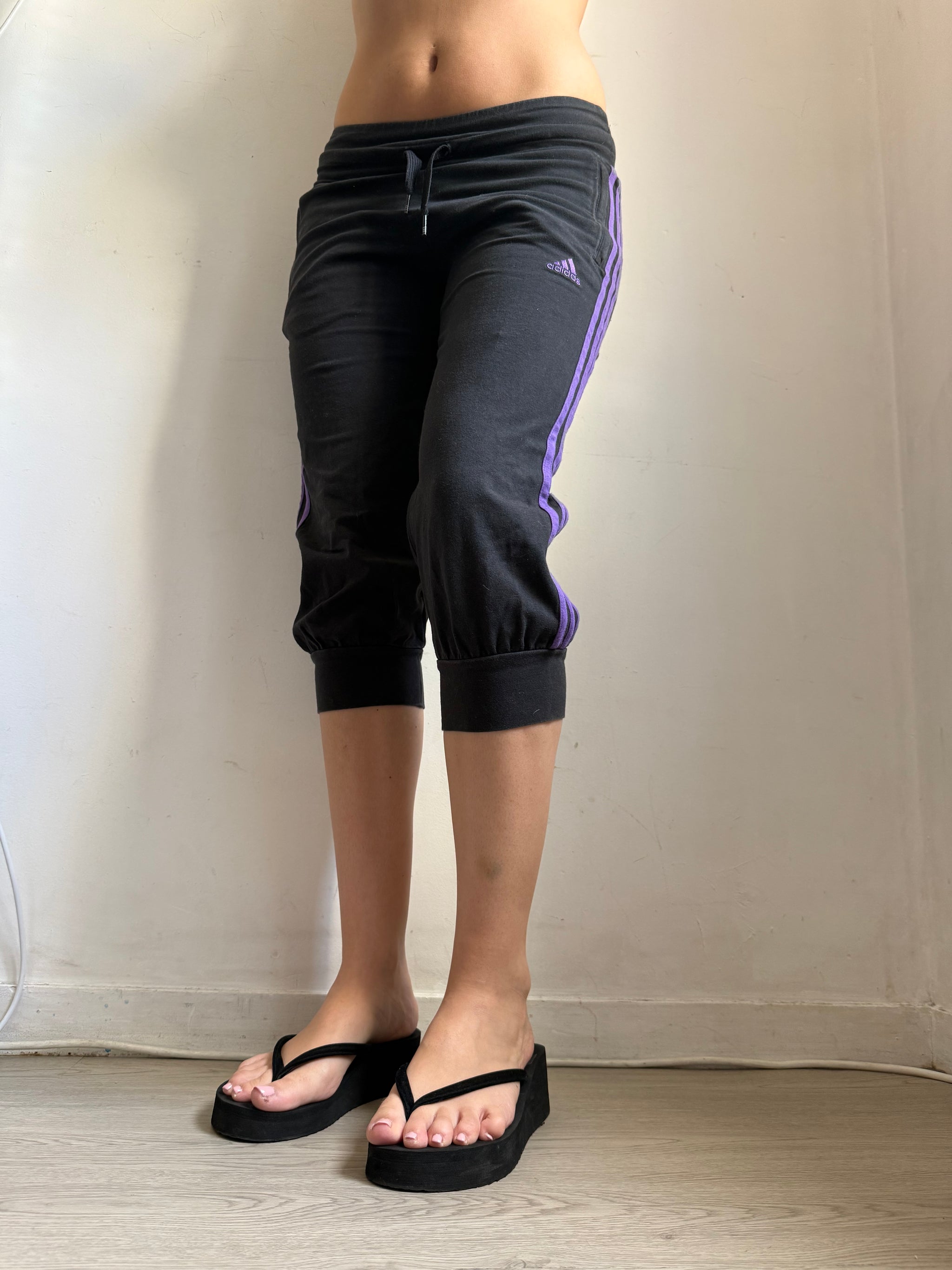 Black & purple activewear capri pants (S)