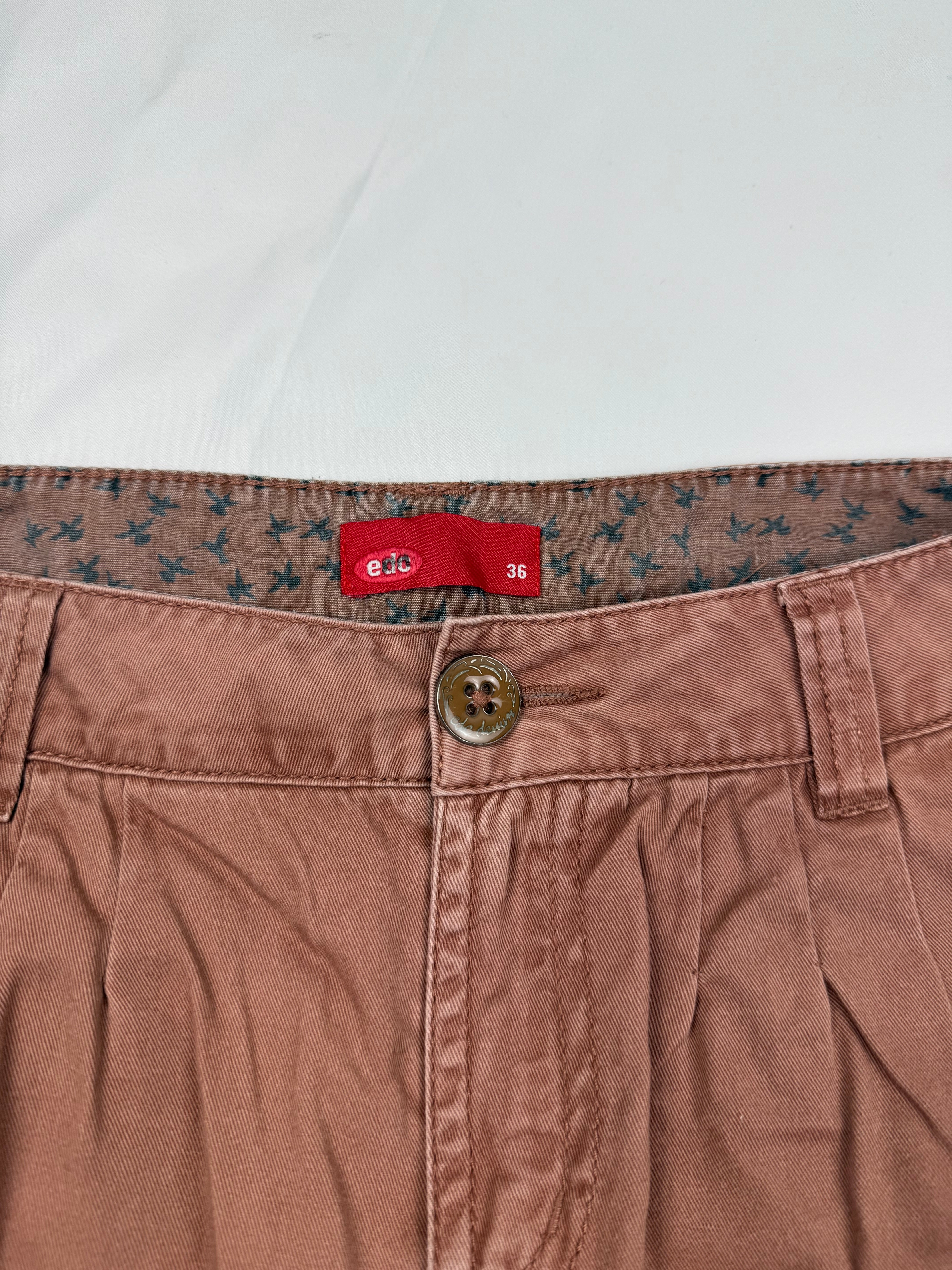 Camel cotton low rise cargo mini skirt (M)