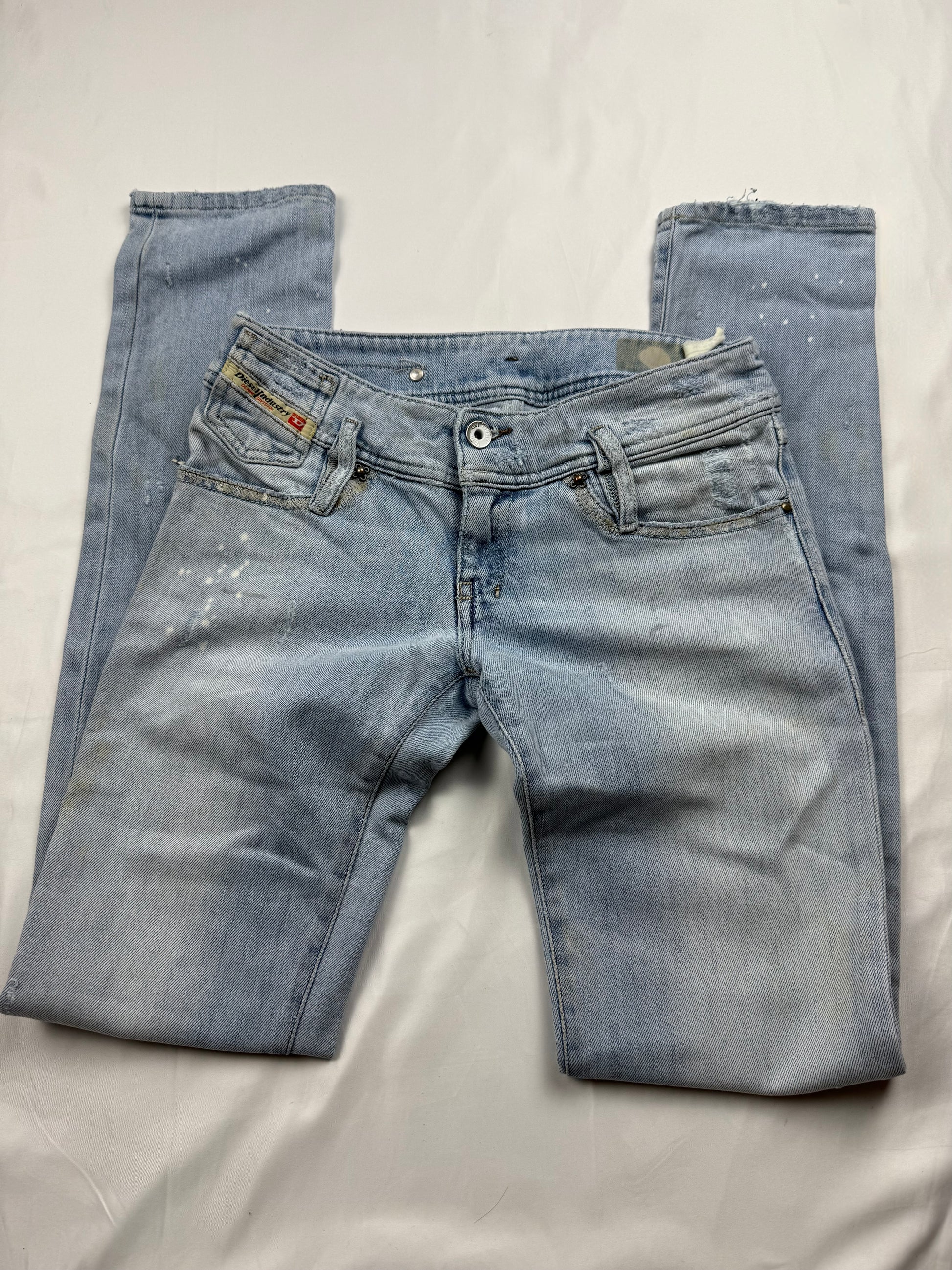 Blue denim low rise straight legs pants (XS)