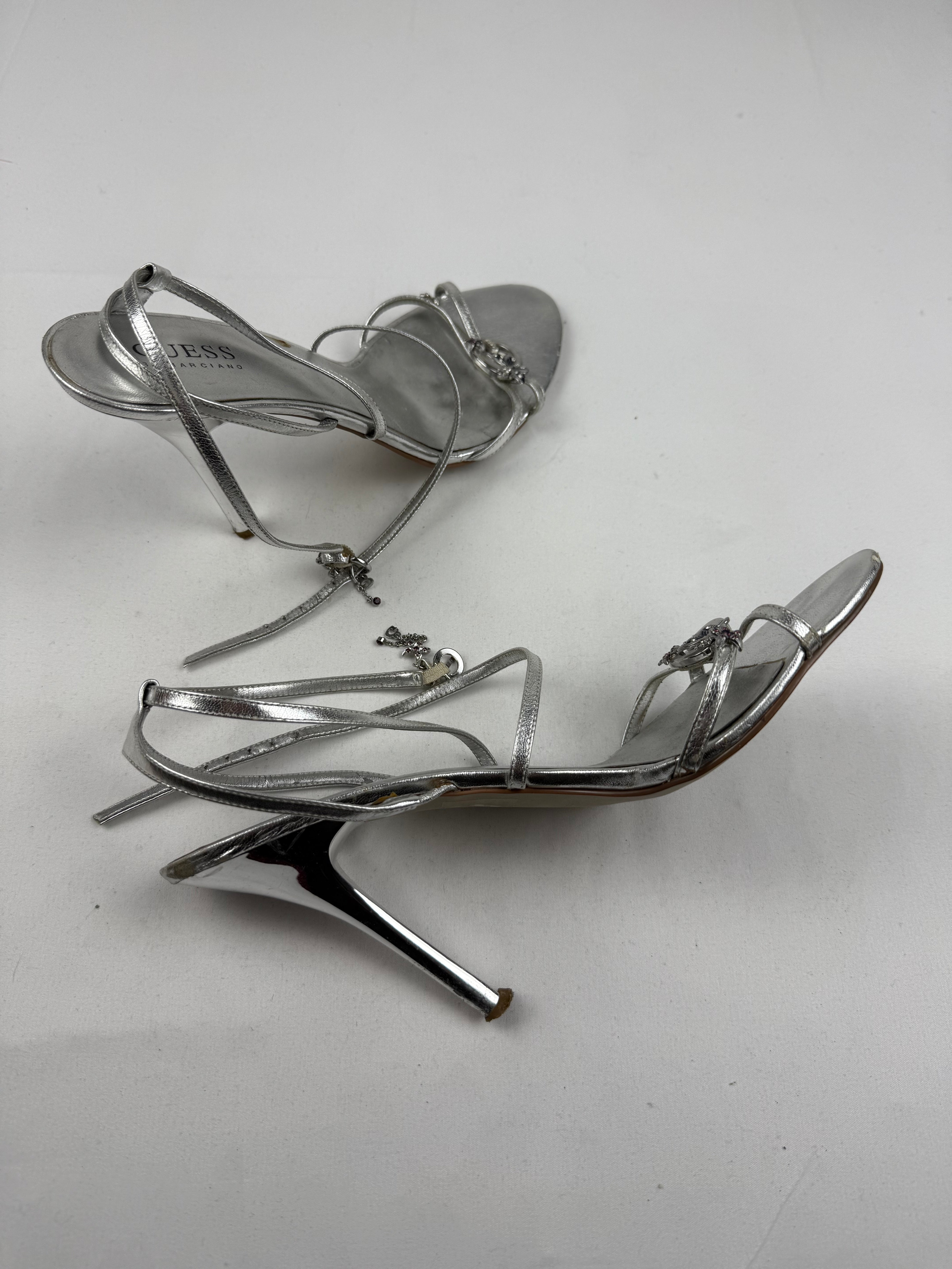 Silver butterfly charms heels (39)