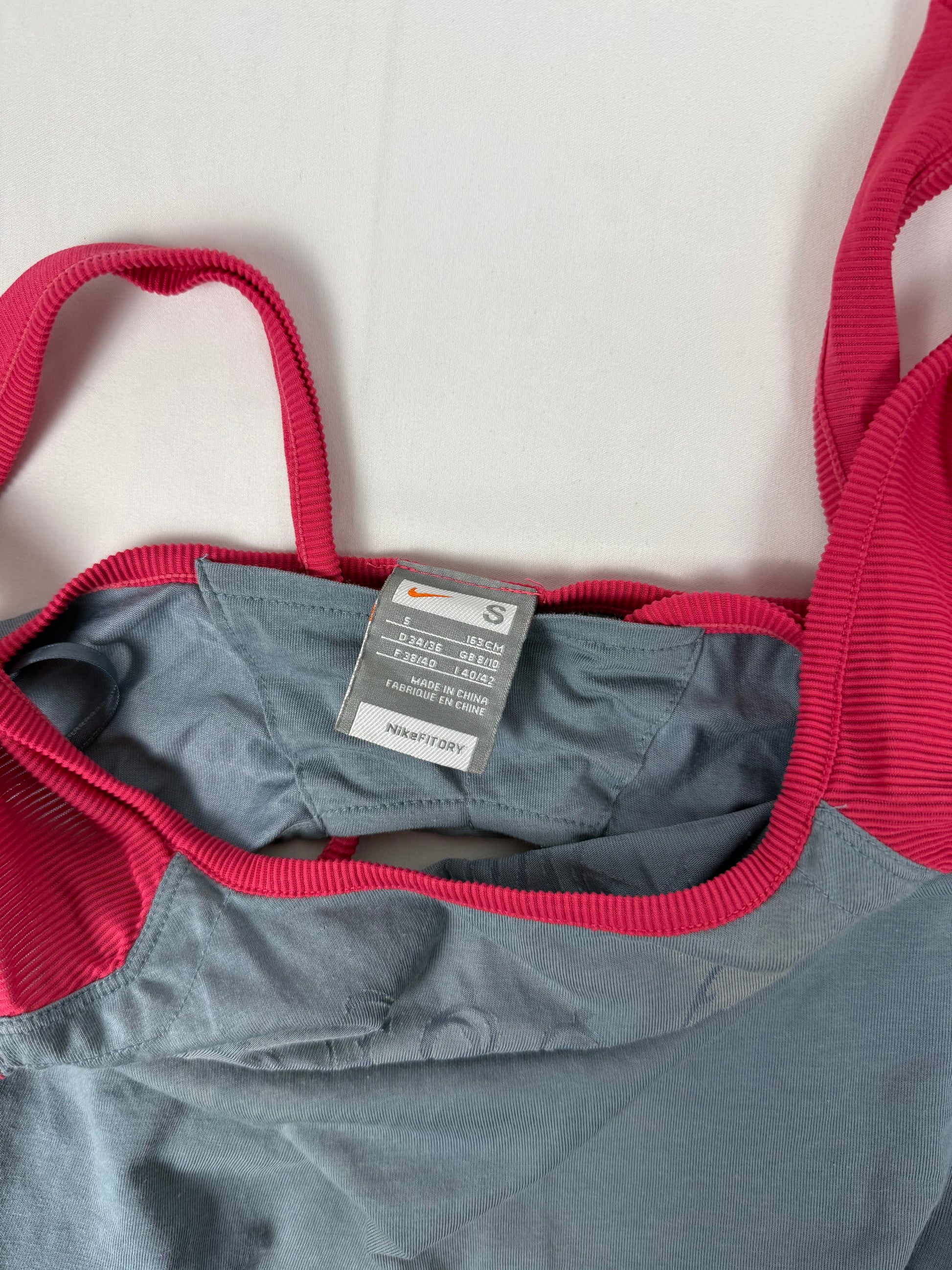 Grey activewear tie up backless top (S/M)