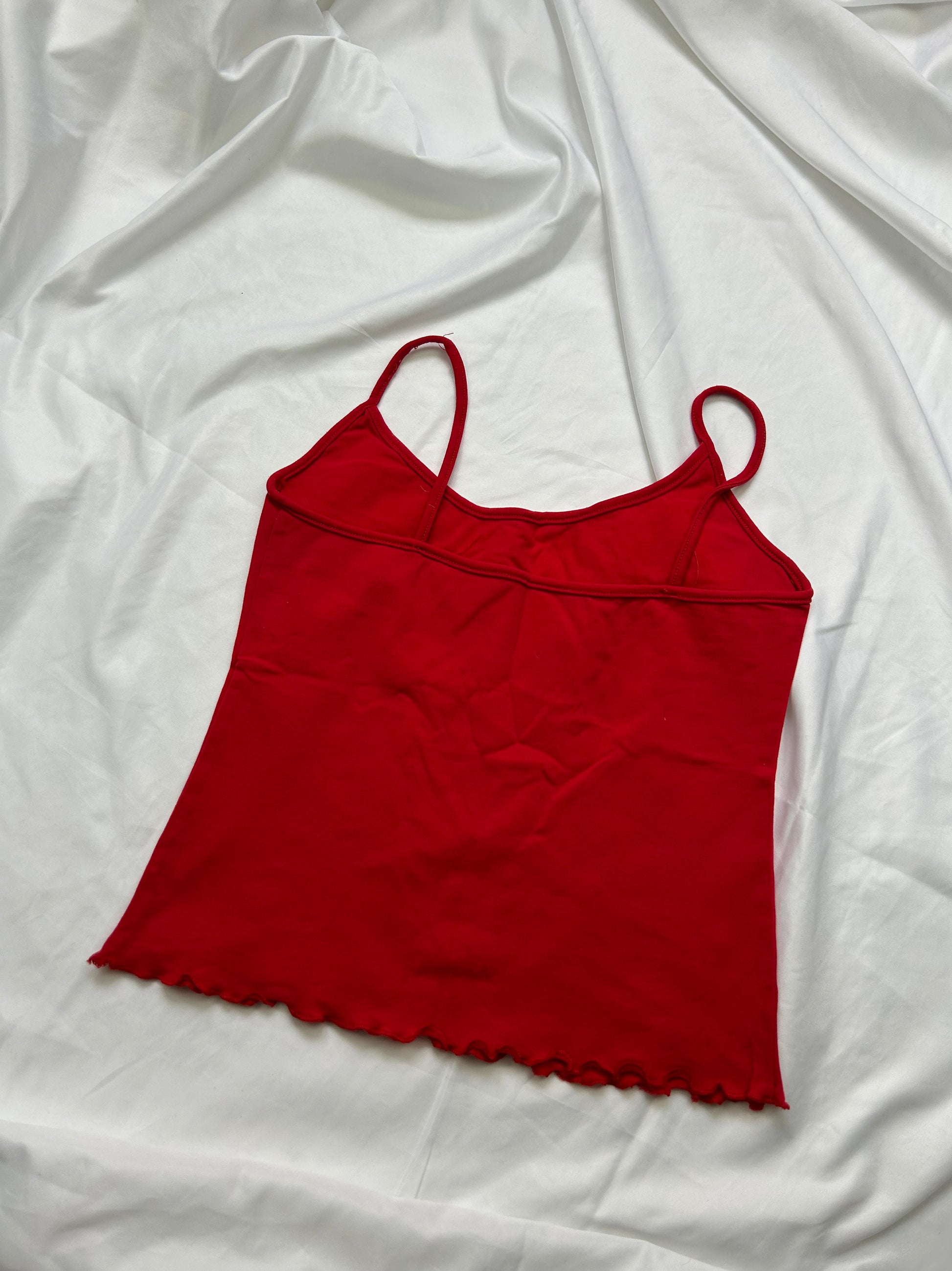 Red lettuce hem cami top (S)