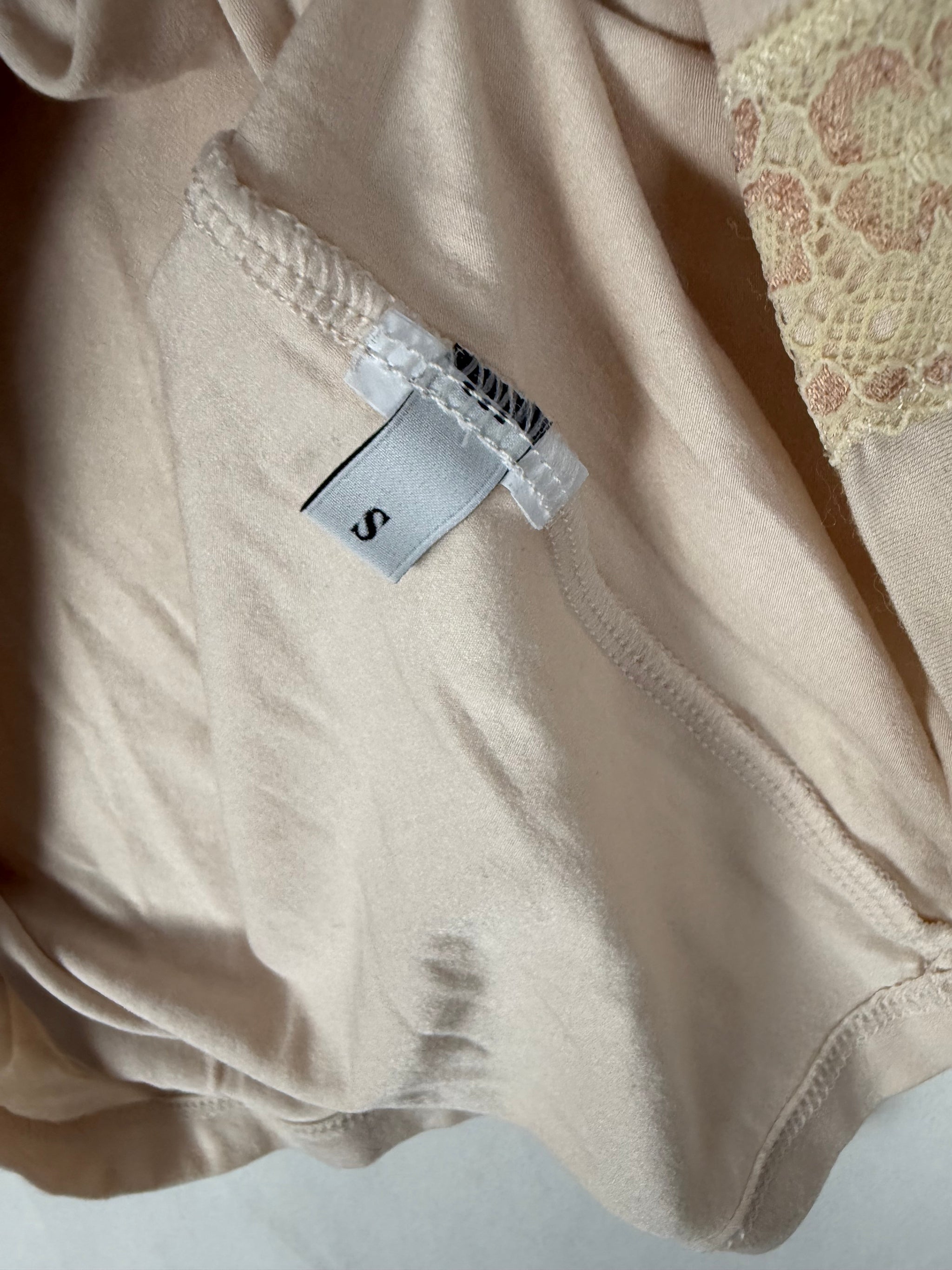 Beige mesh tight fit top (S)