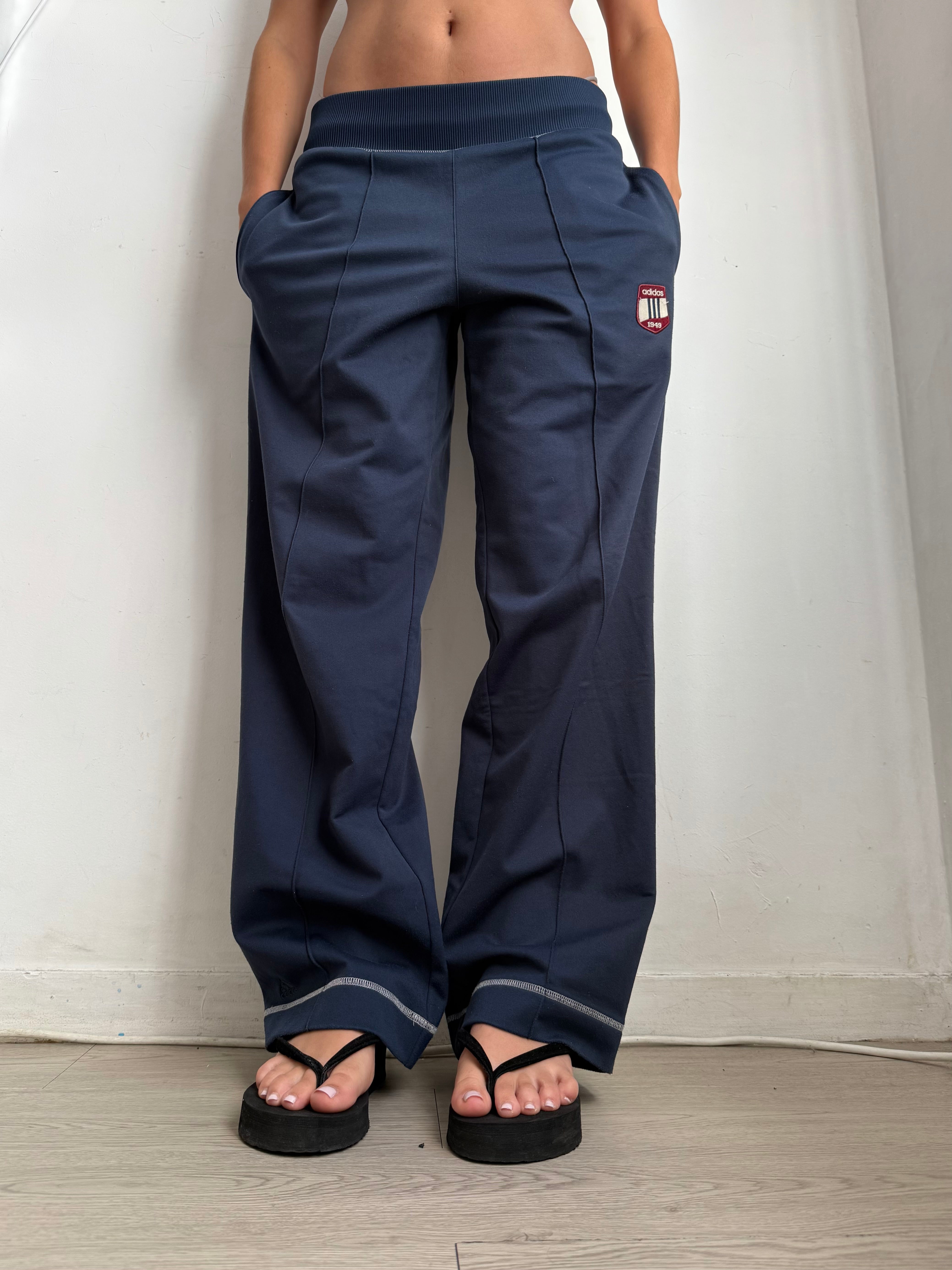 Navy low rise joggers pants (M)
