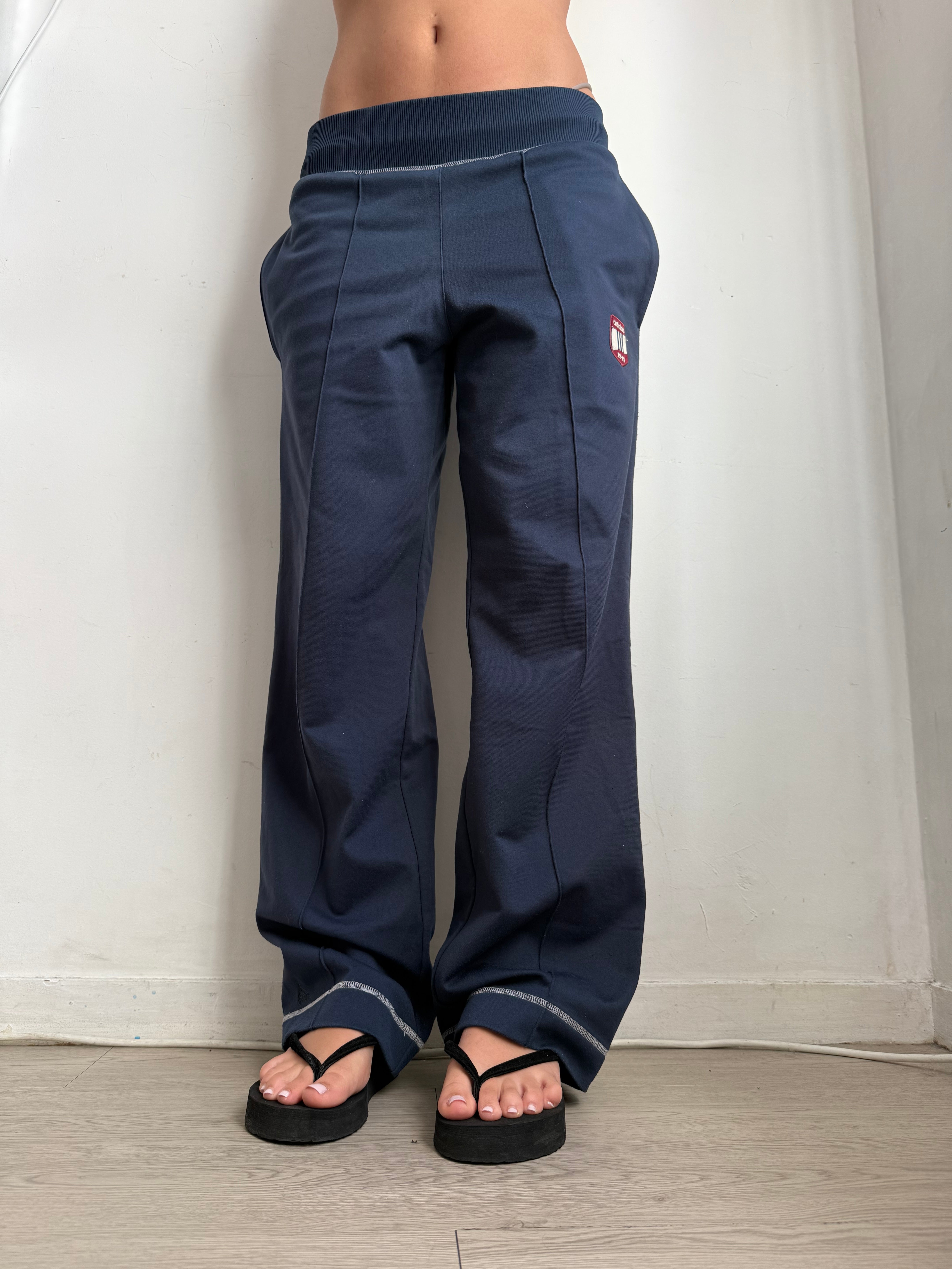 Navy low rise joggers pants (M)