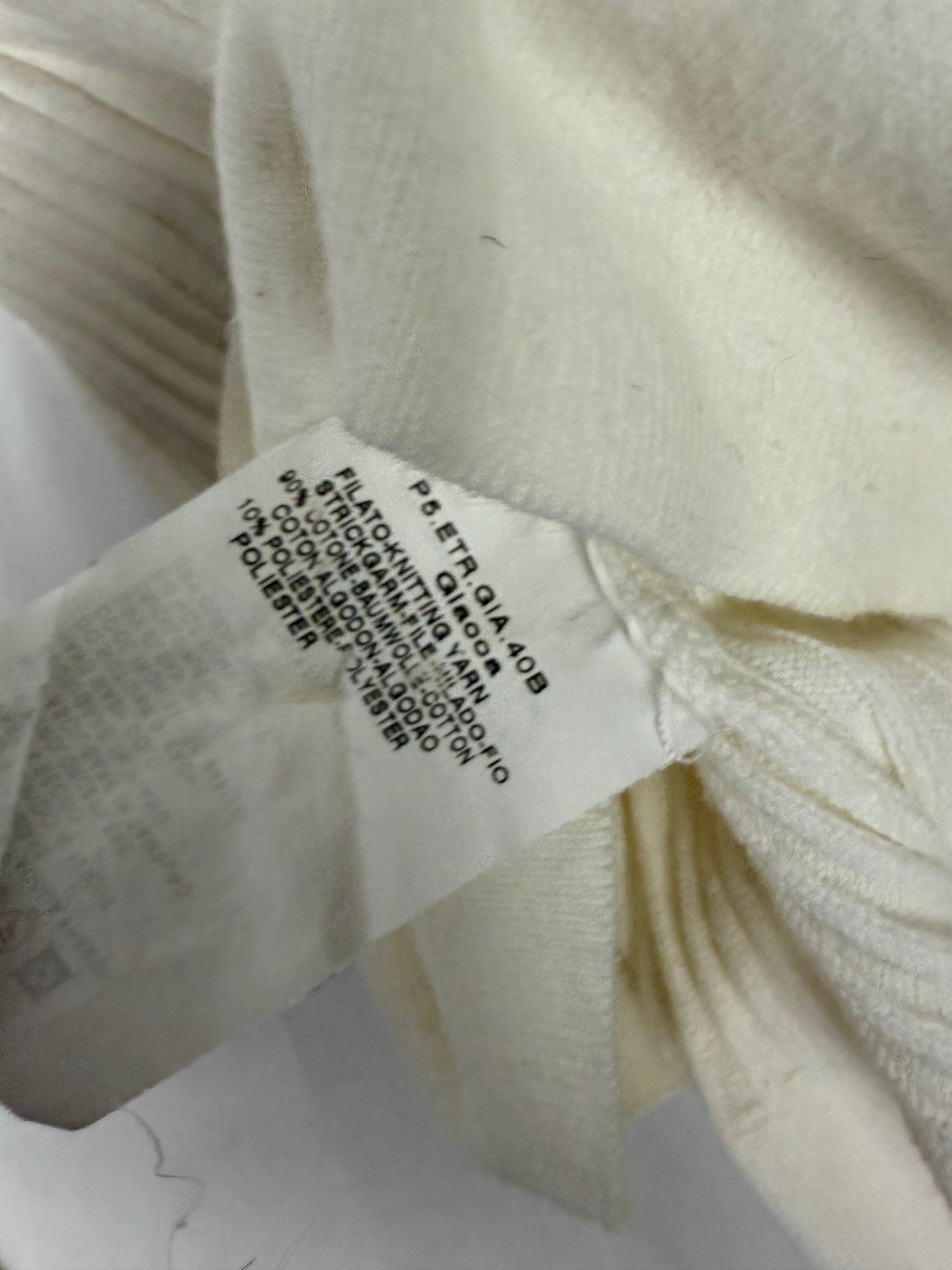 White ribbed zip up knitted jacket jumper (S/M)