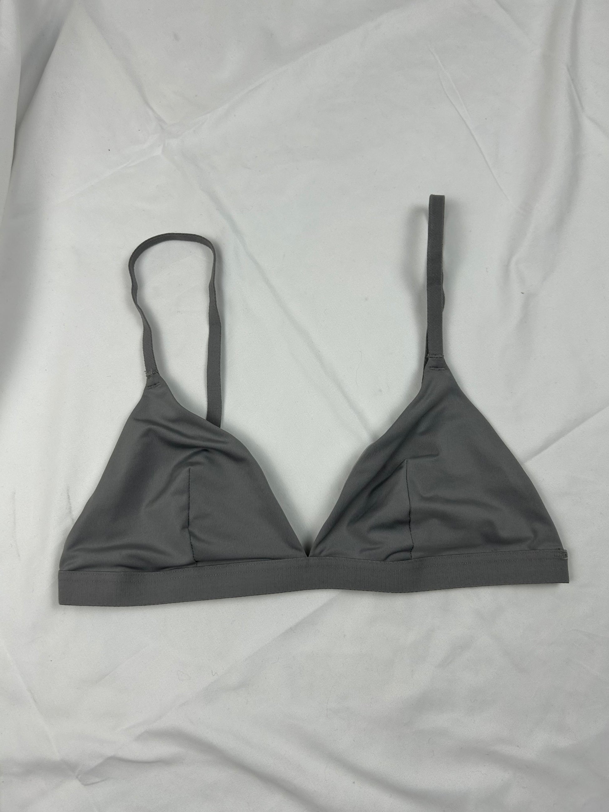 Lycra brand new triangle bra (M)