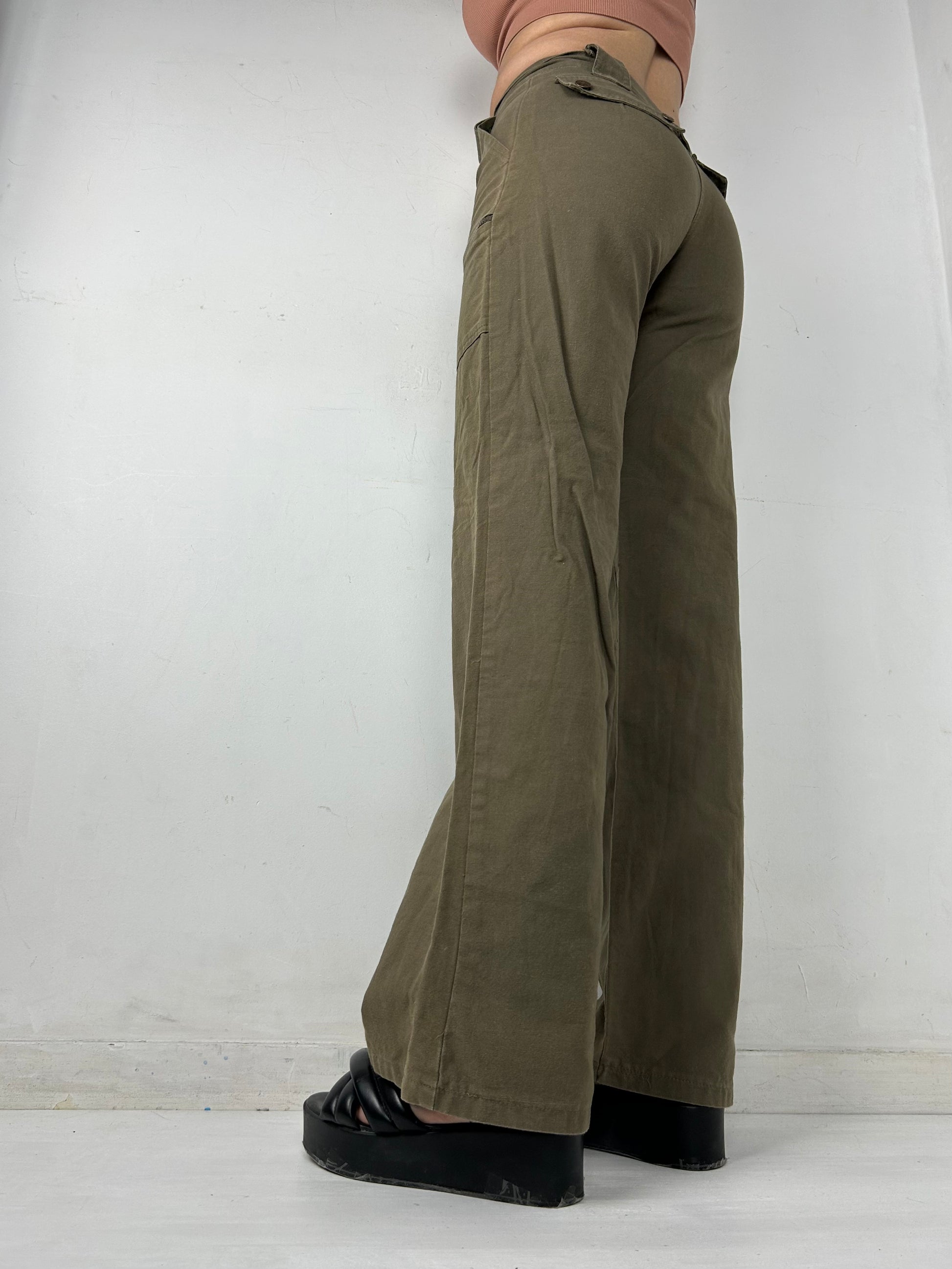 Khaki denim low rise flare pants (S)