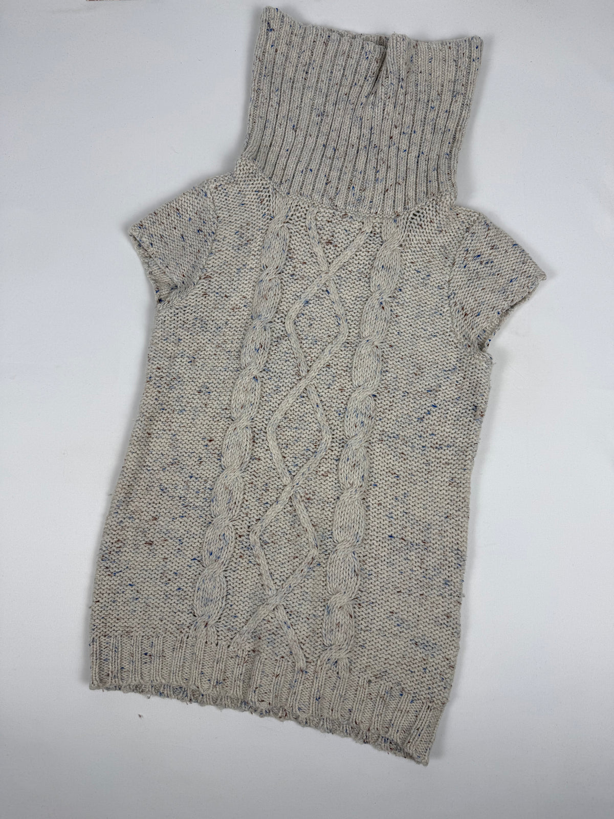 Grey turtleneck sleeveless jumper (M)
