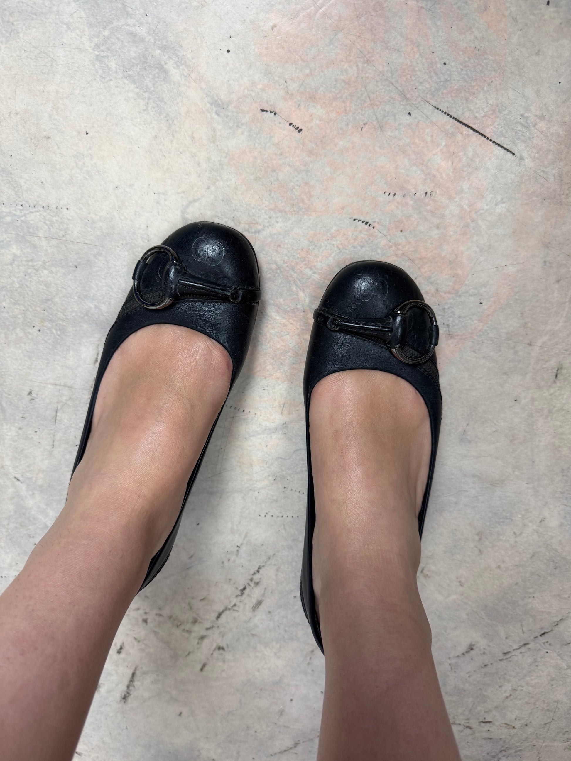 Black monogram ballet flat (36.5)