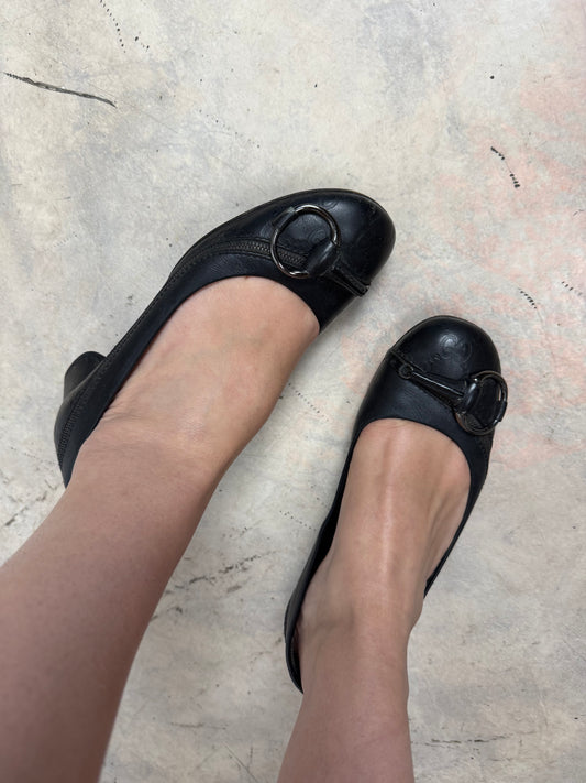 Black monogram ballet flat (36.5)