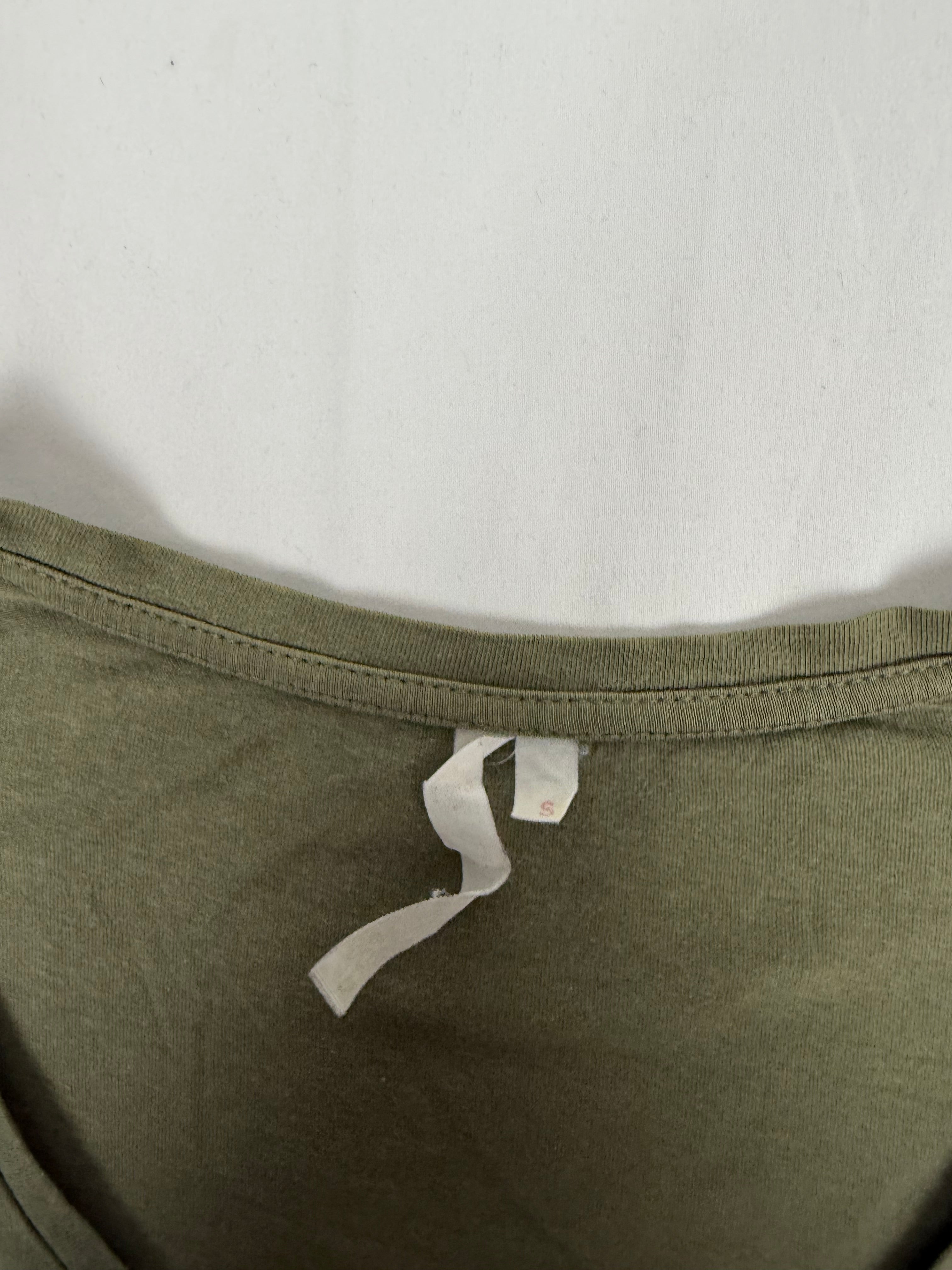 Khaki cherry logo tight fit tee (S)