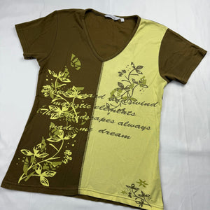 Khaki graphic 100% cotton tee (M/L)