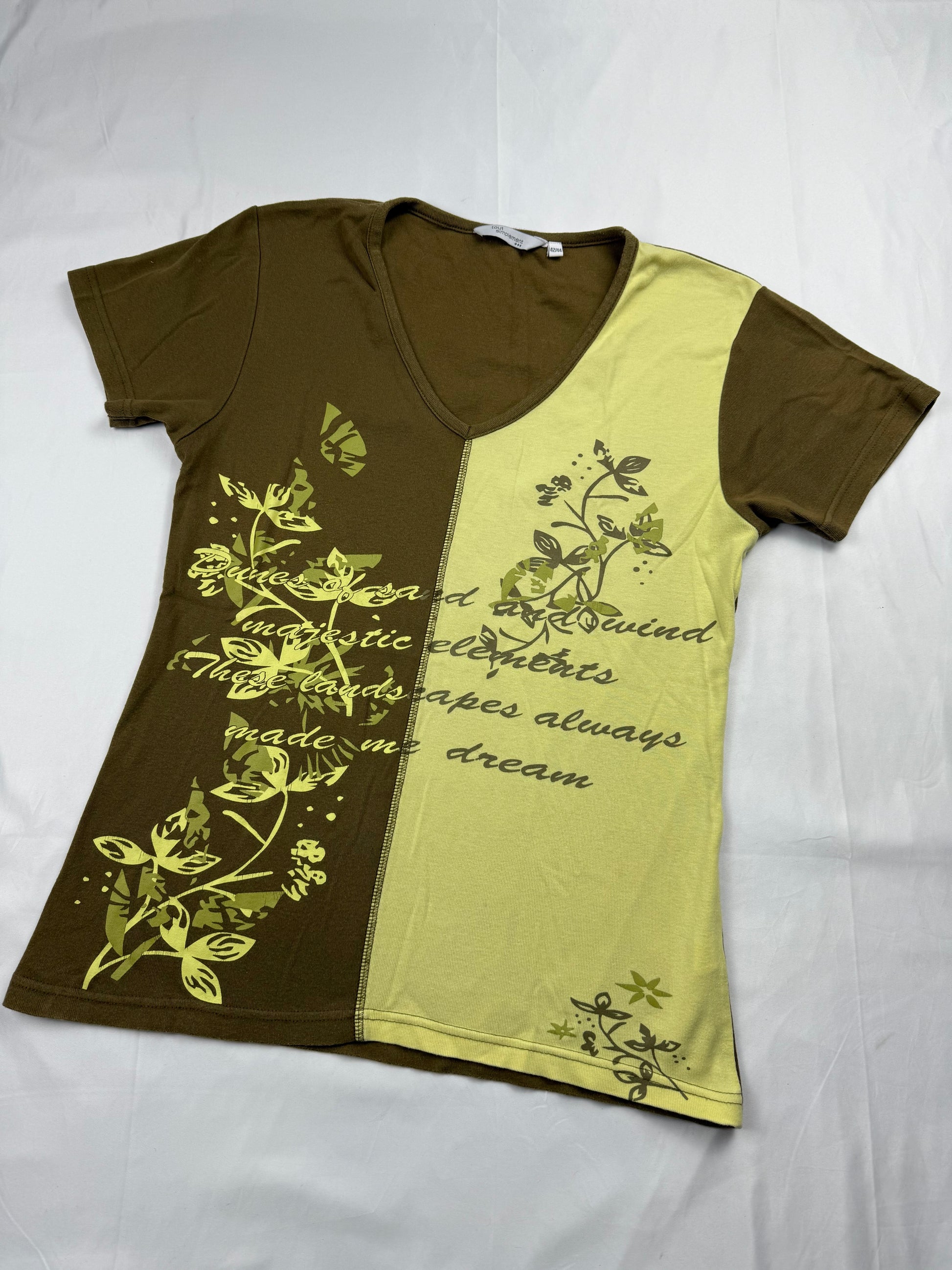 Khaki graphic 100% cotton tee (M/L)