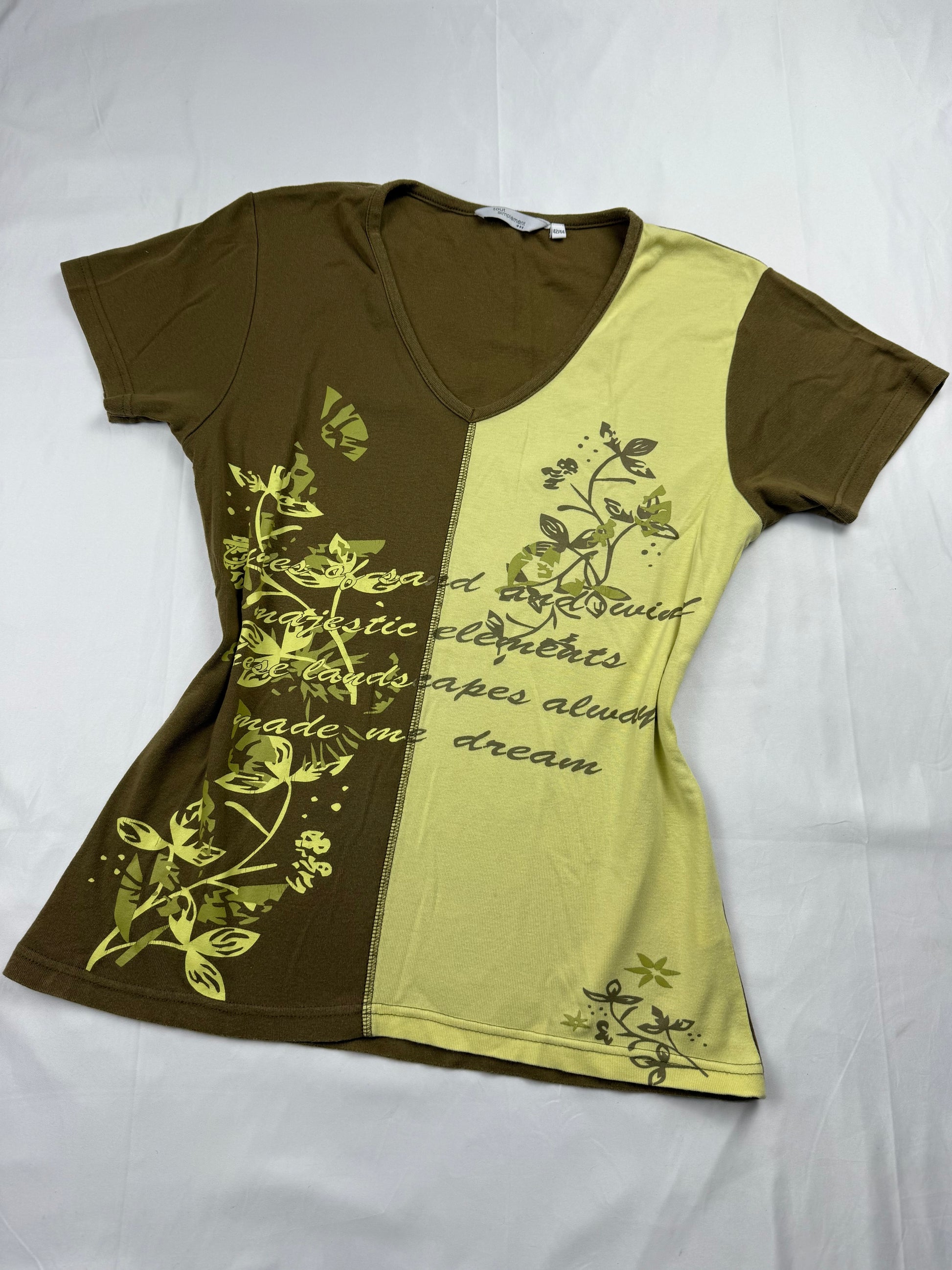 Khaki graphic 100% cotton tee (M/L)