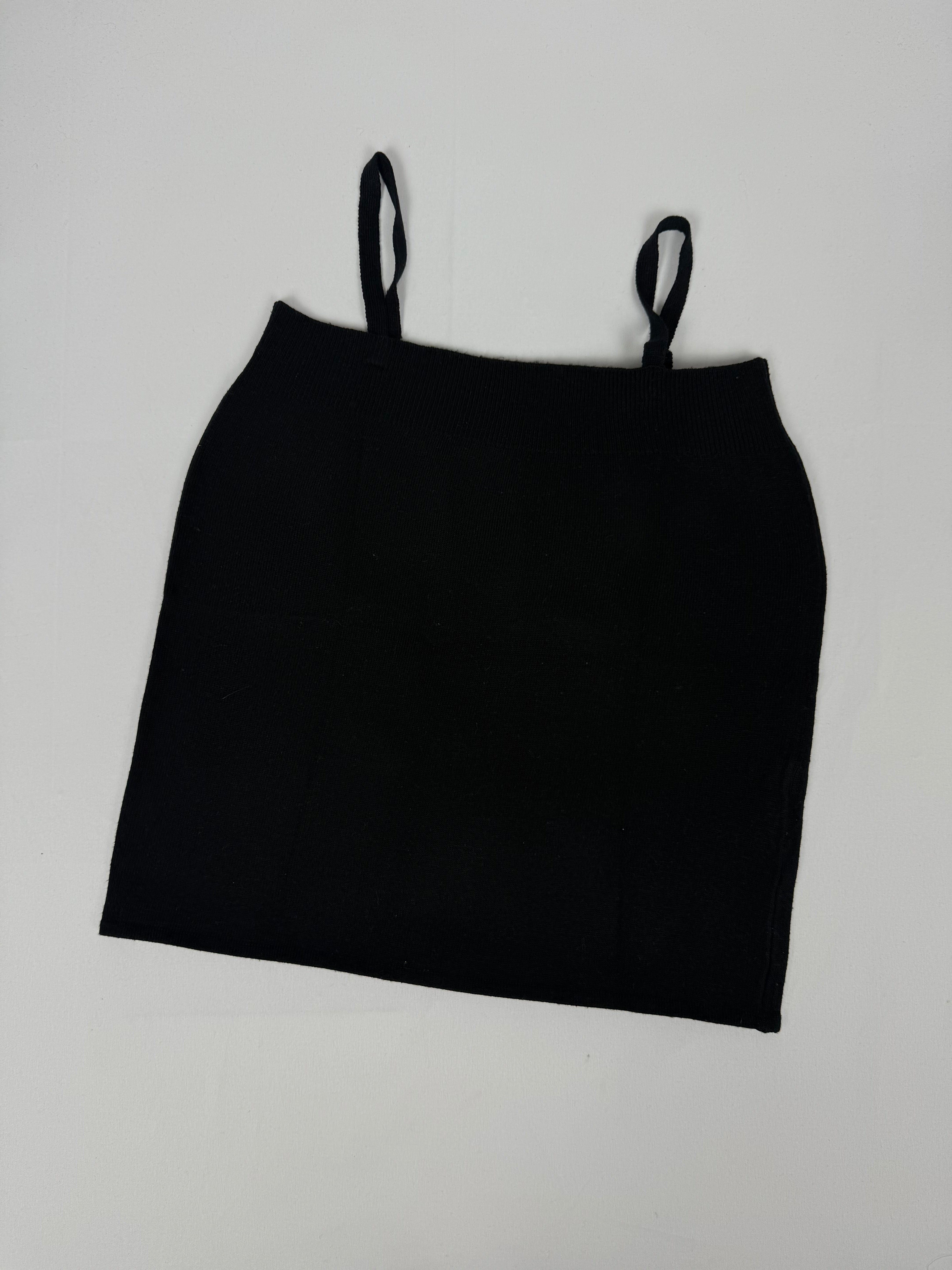 Mini-robe en maille grise à manches courtes avec nouage (S)