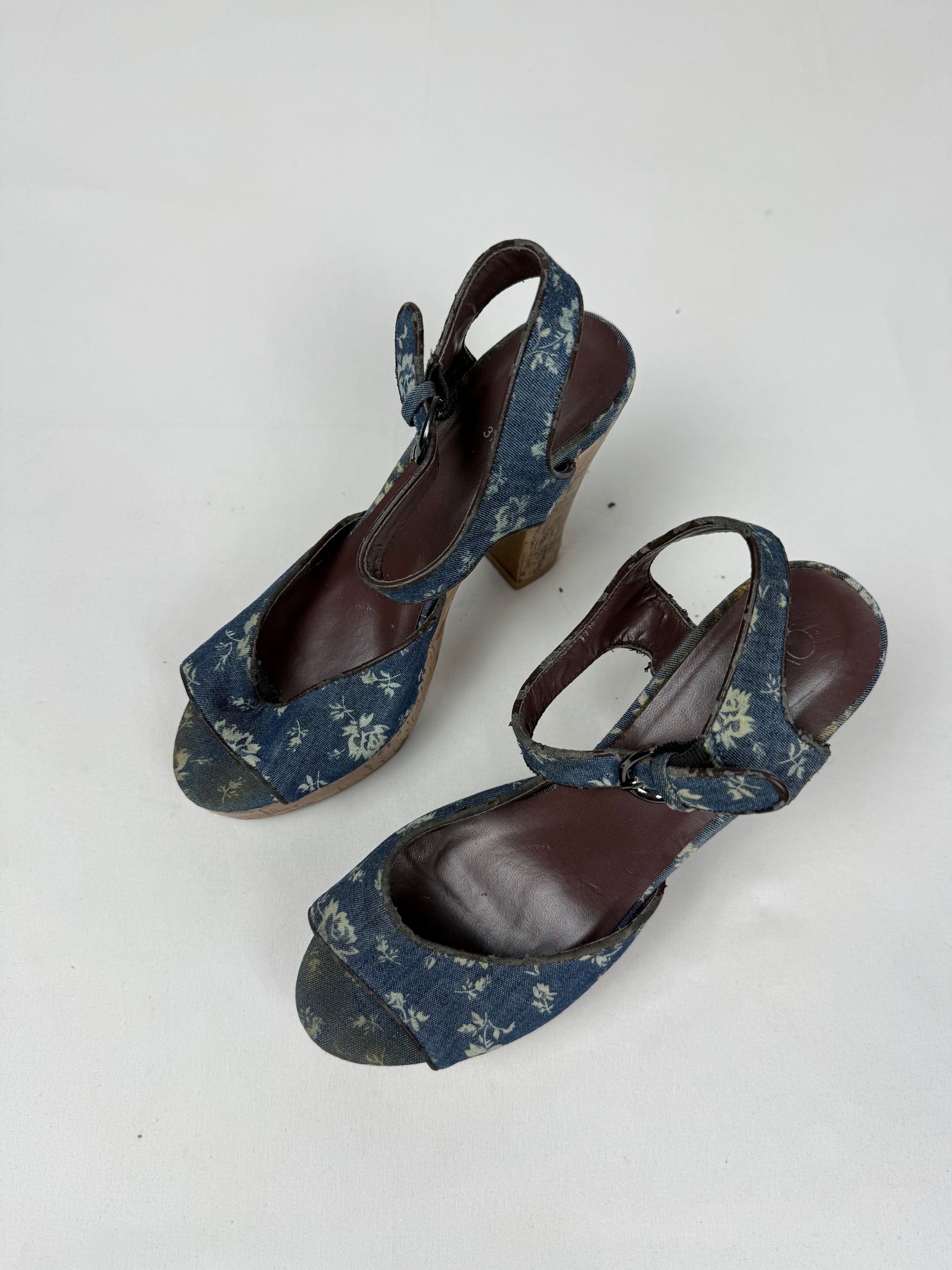 Blue floral wood heels (37)