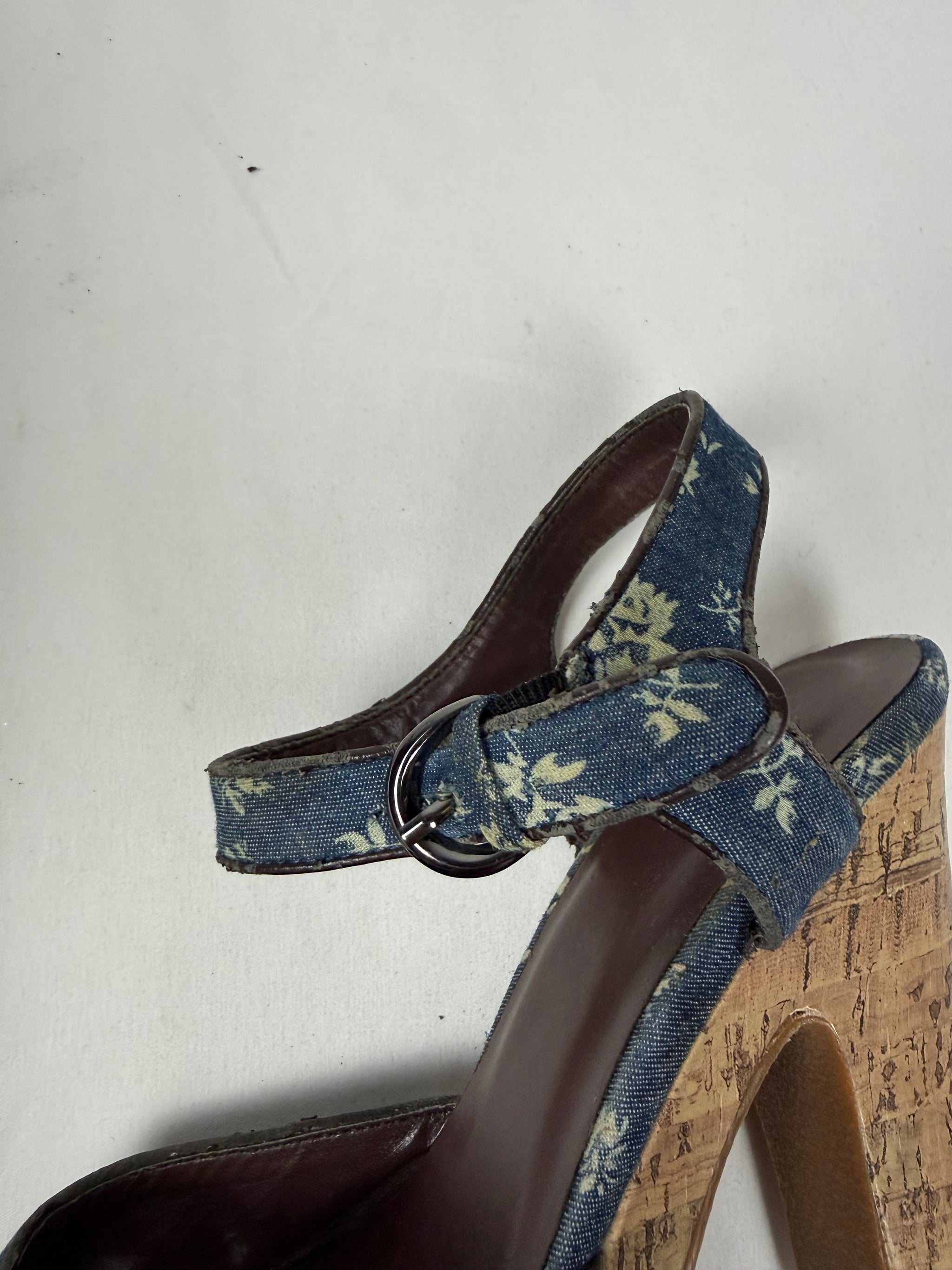 Blue floral wood heels (37)