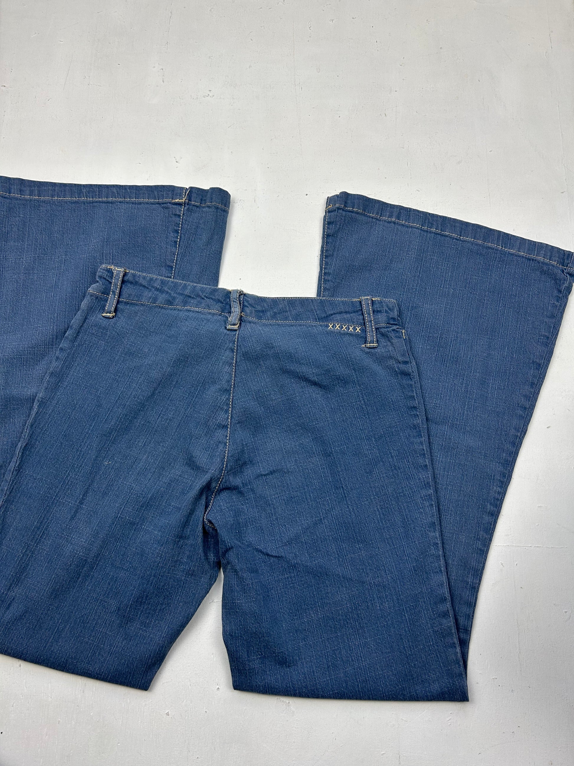 Blue low waist flare / bootcut denim pants (XS)