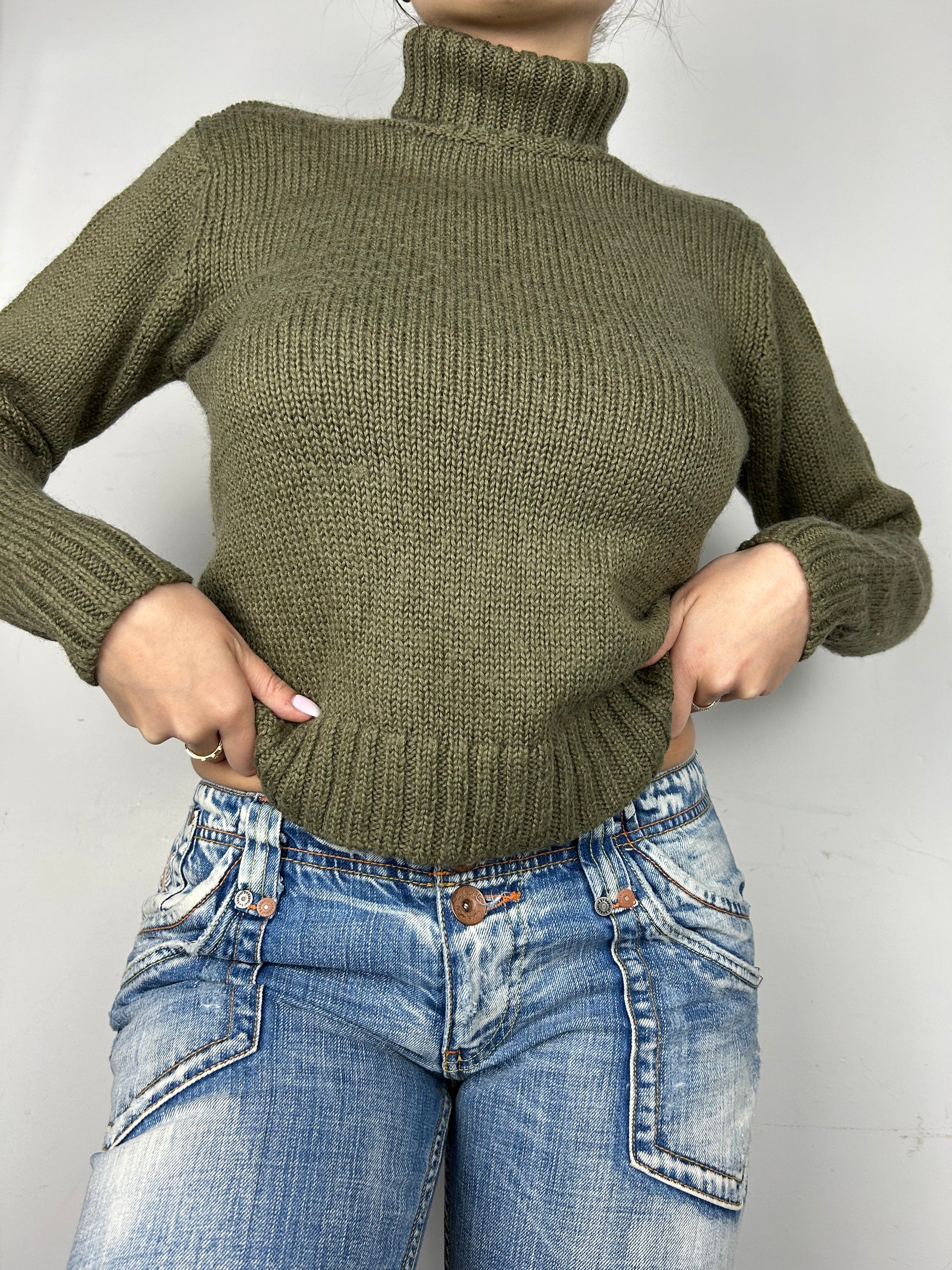 Khaki turtleneck jumper (S)