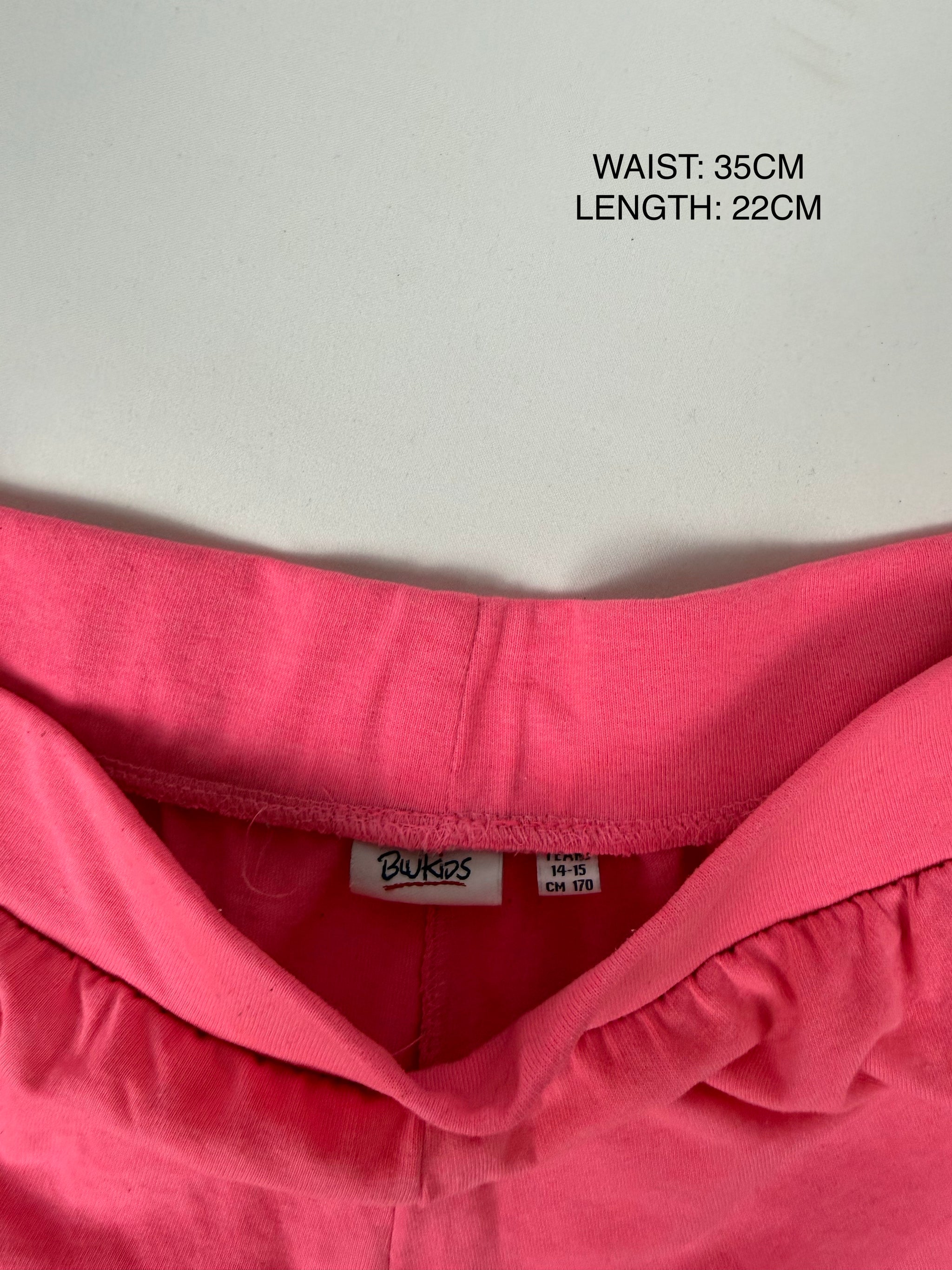 Pink activewear mini short (S)