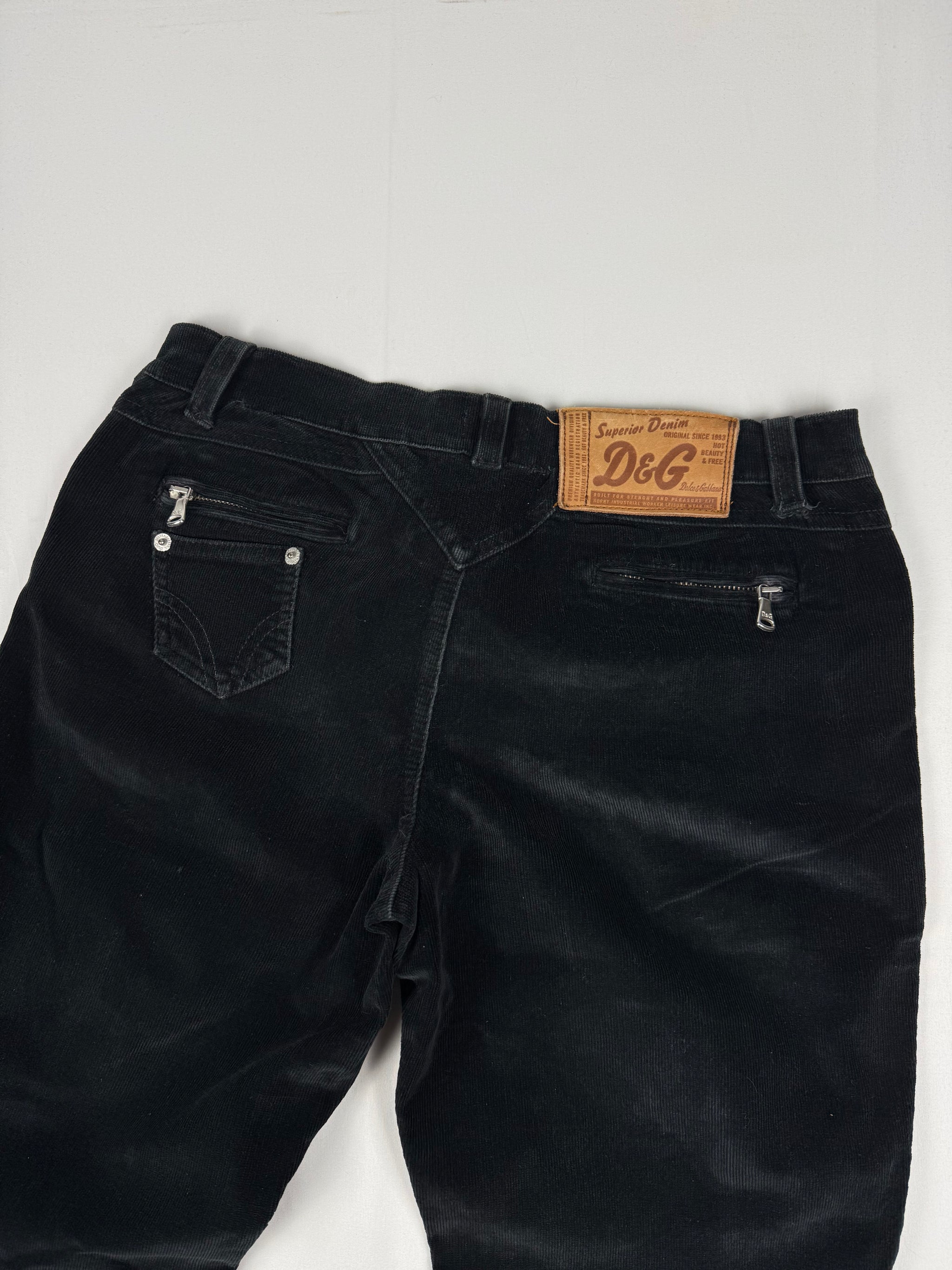 Black velvet ribbed low rise straight legs pants (M/L)