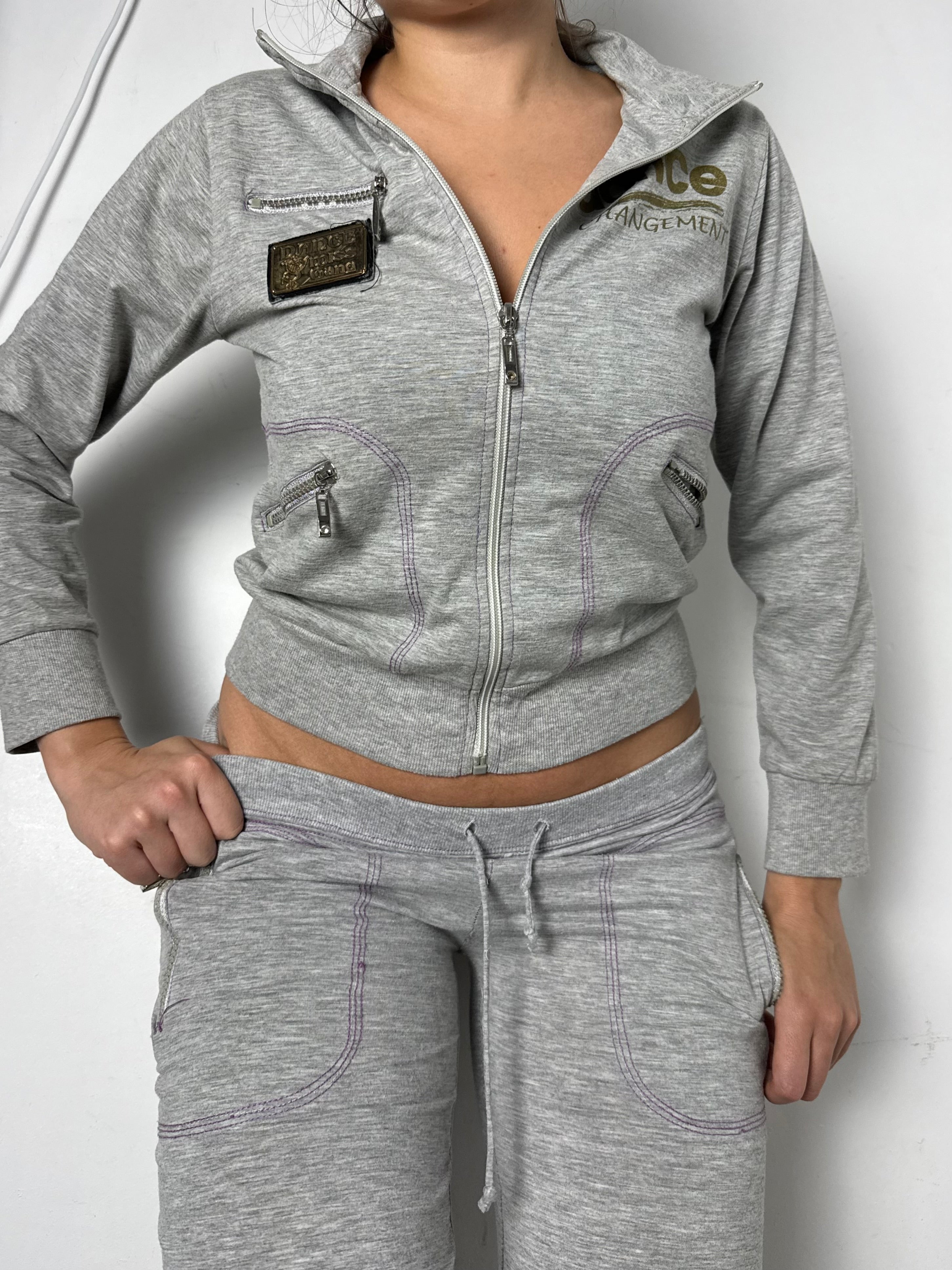 Grey activewear zip up sweatshirt + joggers set (S)