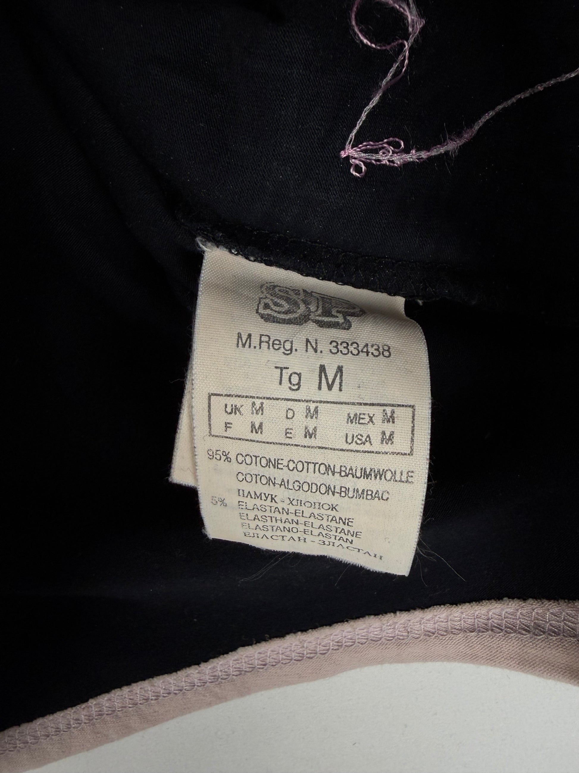 Black graphic tight fit 3/4 sleeves top (S/M)