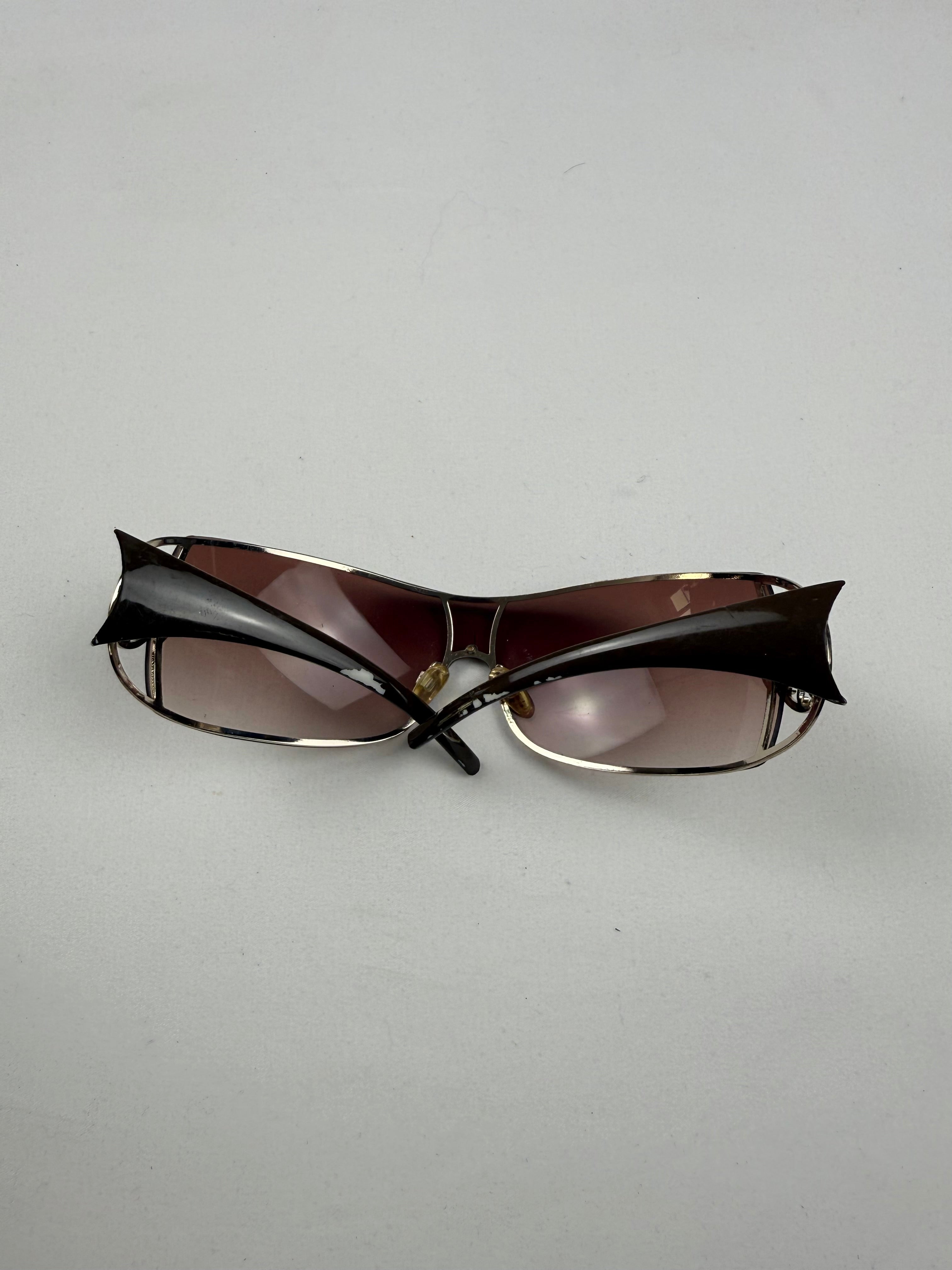 Brown & gold shield sunglasses