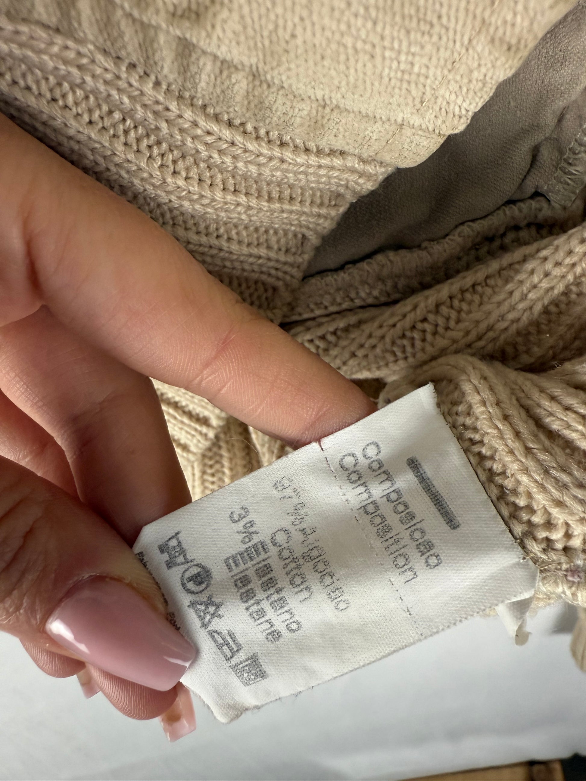 Beige zip up cotton embroidered knitted jacket (S/M)